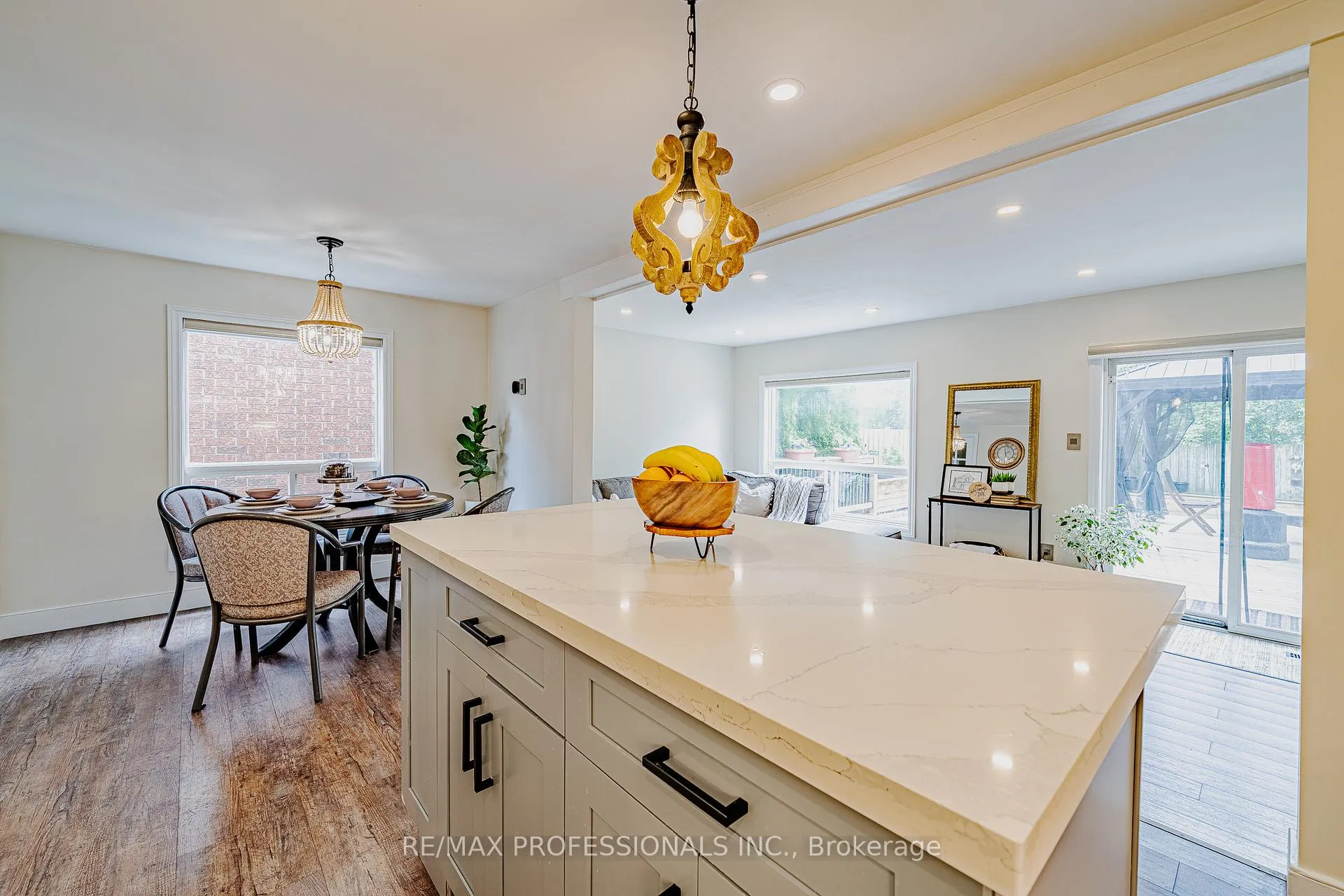 Photo 11 of 178 Kovac Road, Cambridge, Greenway-Chaplin — HOMEH