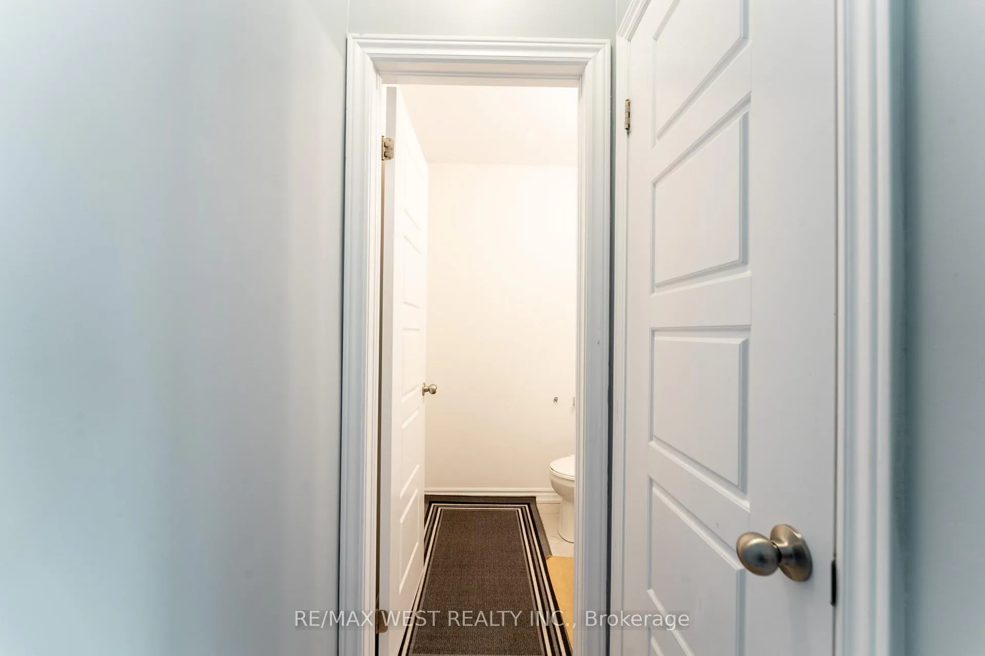 Photo 7 of 24 Dewberry Drive, Kitchener, Heritage Park/Rosemount — HOMEH