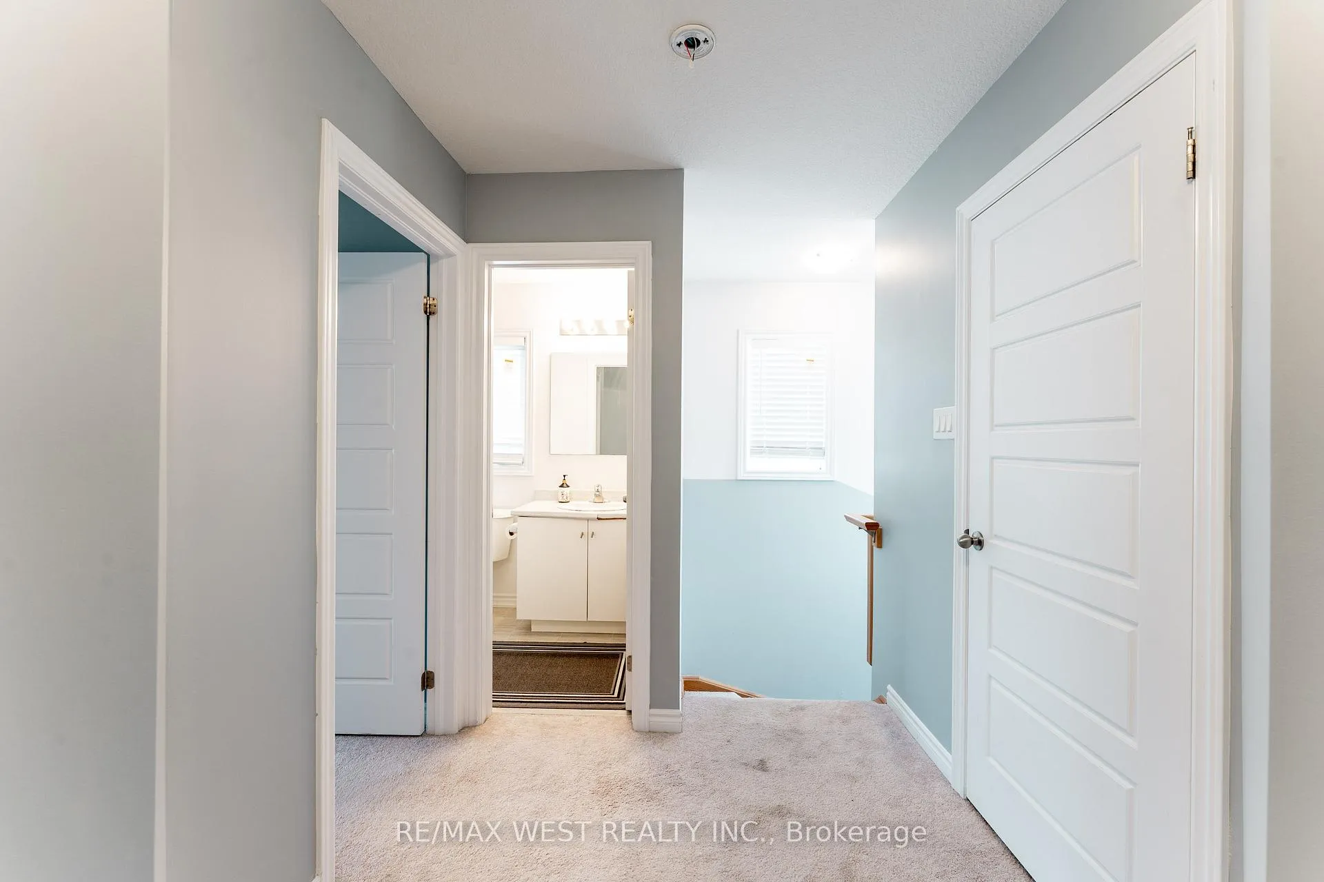 Photo 28 of 24 Dewberry Drive, Kitchener, Heritage Park/Rosemount — HOMEH