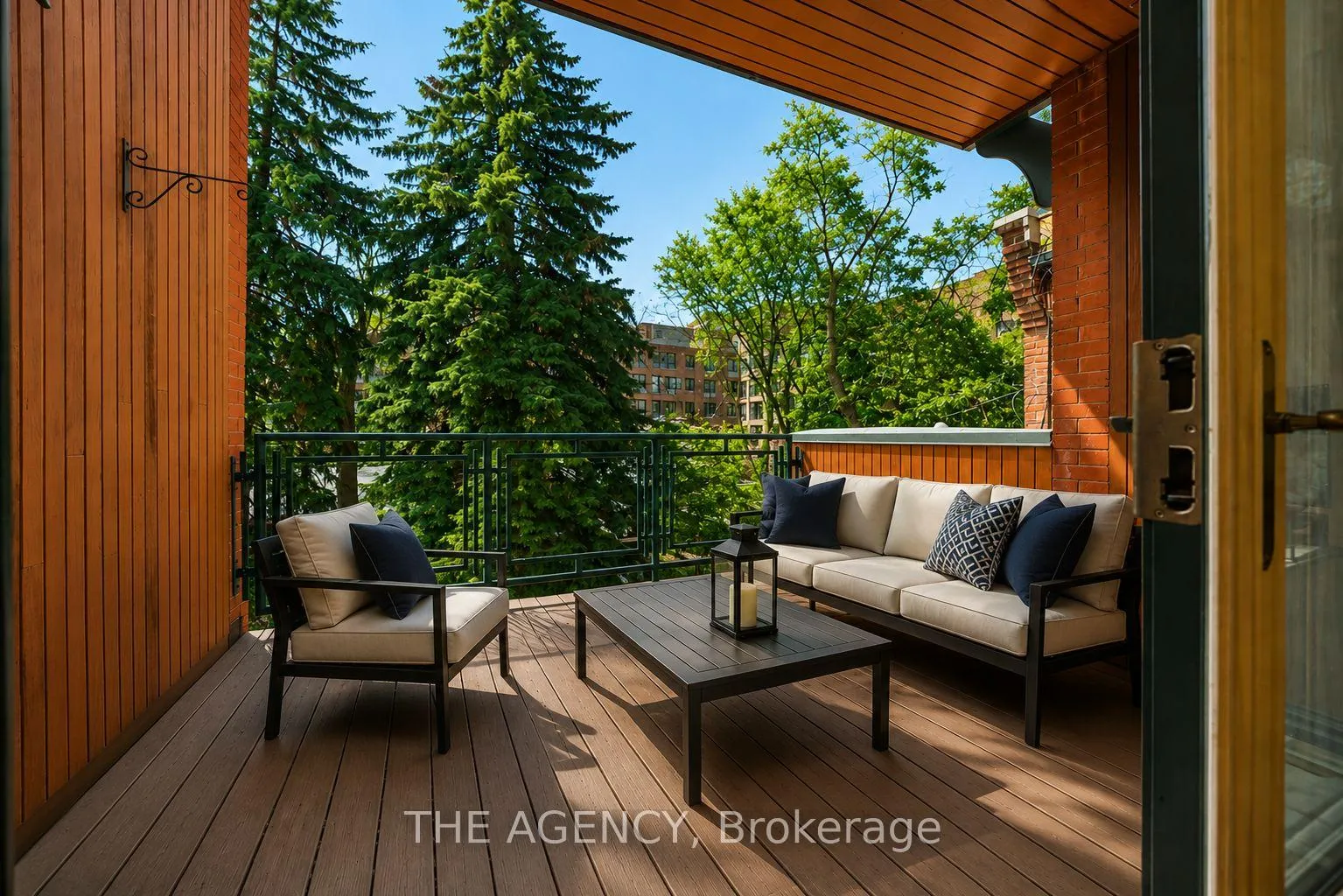 Photo 7 of Unit B&C, 116 Hazelton Avenue, Toronto, The Annex — HOMEH