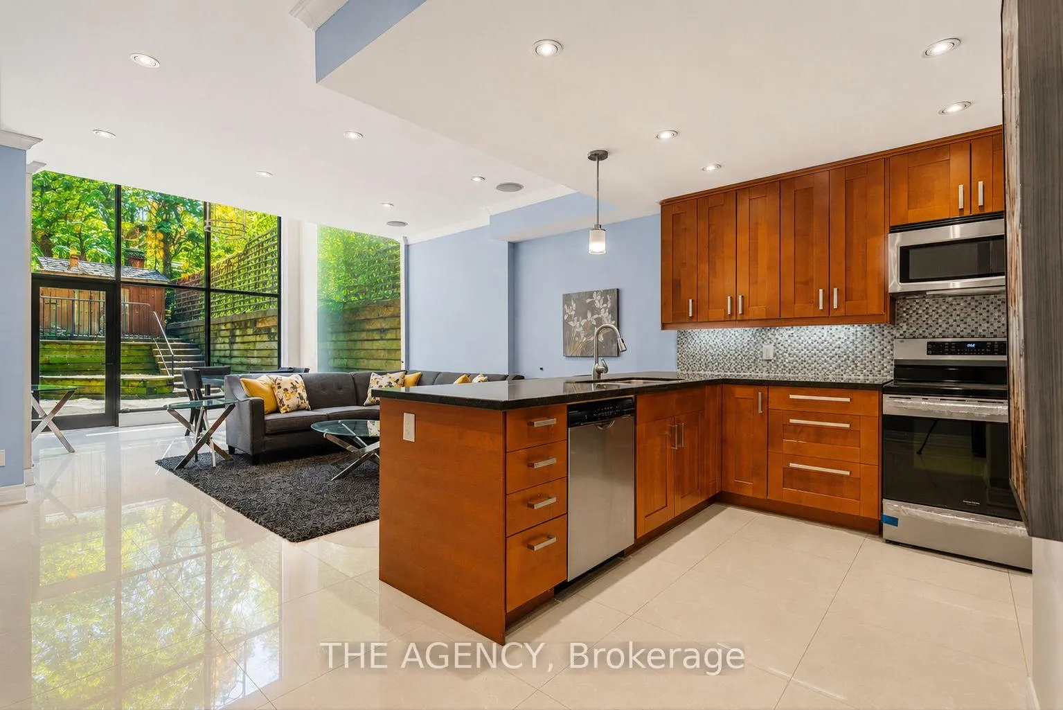 Photo 23 of Unit B&C, 116 Hazelton Avenue, Toronto, The Annex — HOMEH