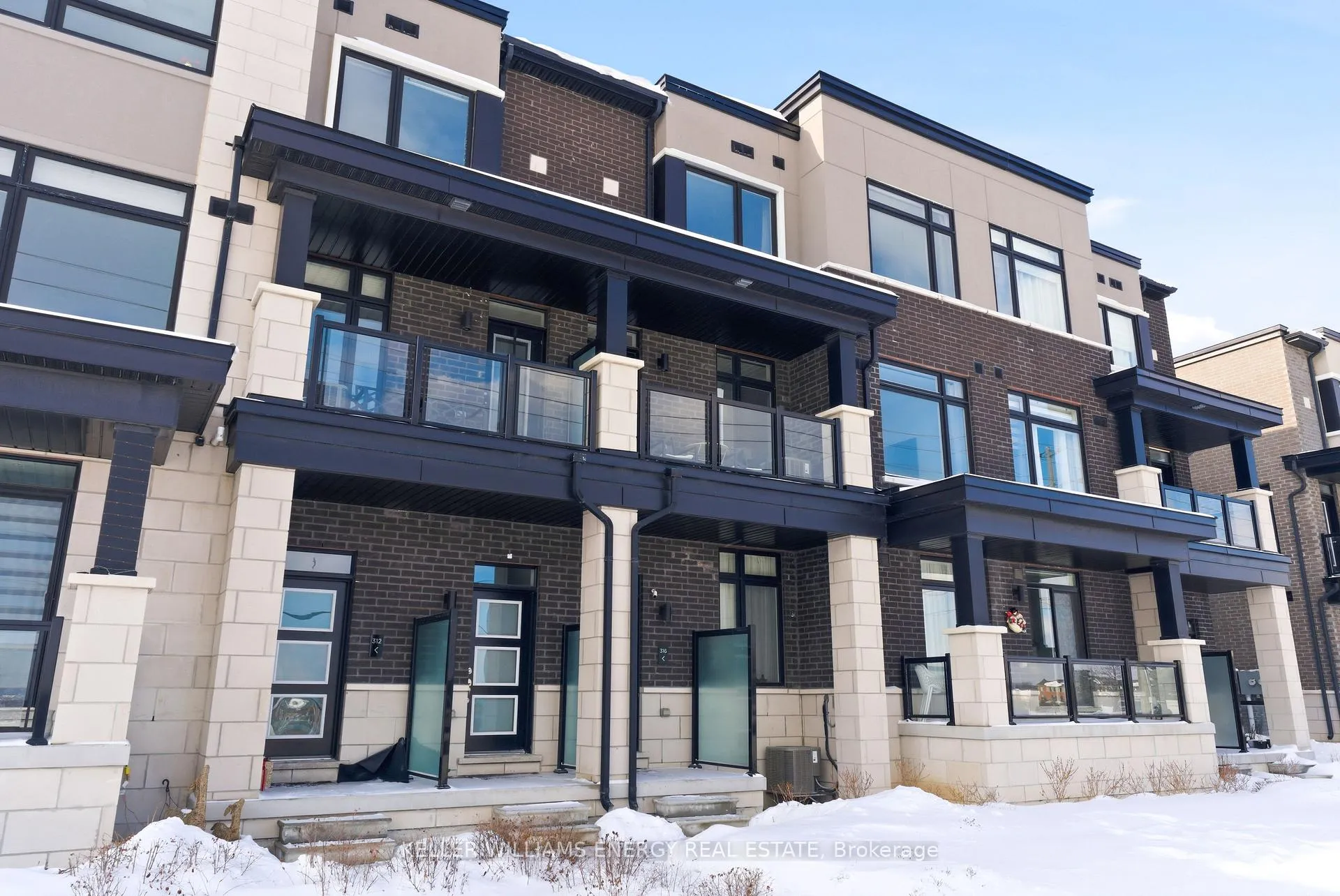 Photo 1 of Unit 316, 2550 Castlegate Crossing, Pickering, Duffin Heights — HOMEH