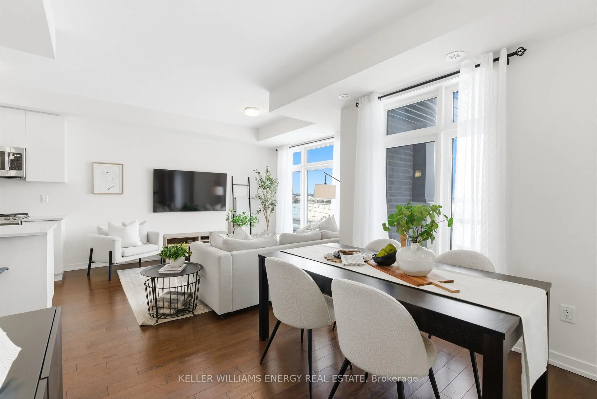 Photo 17 of Unit 316, 2550 Castlegate Crossing, Pickering, Duffin Heights — HOMEH