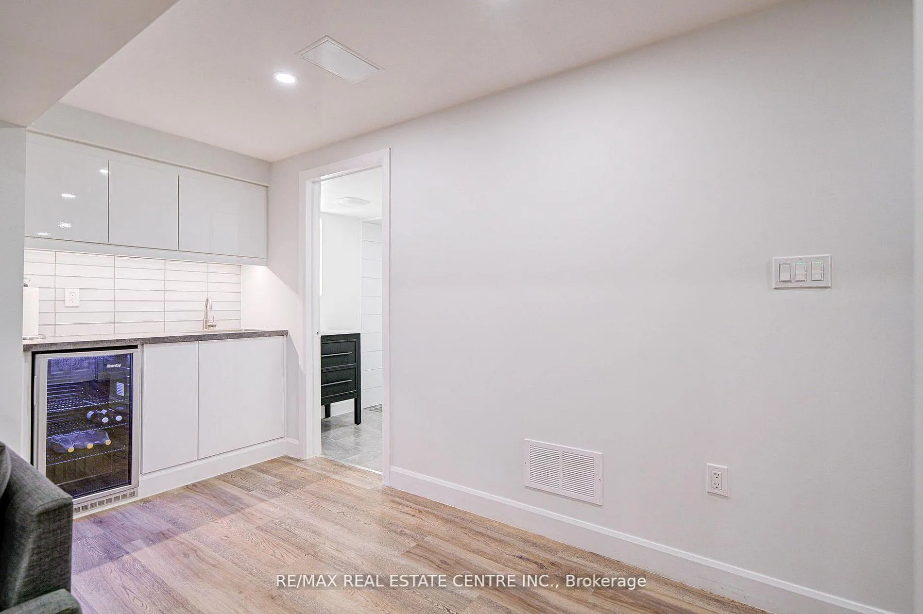 Photo 46 of 3268 Cloise Way, Oakville, Glenorchy — HOMEH