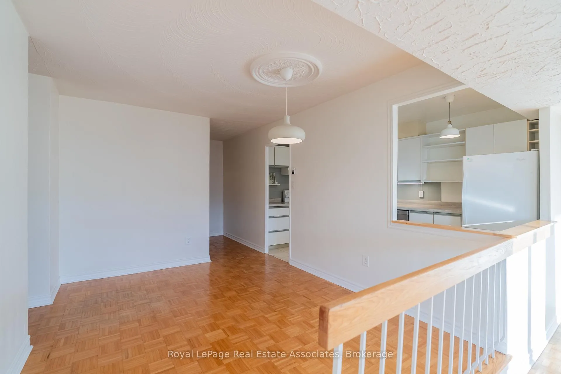 Photo 11 of Unit 813, 9 Four Winds Drive, North York, York University Heights — HOMEH