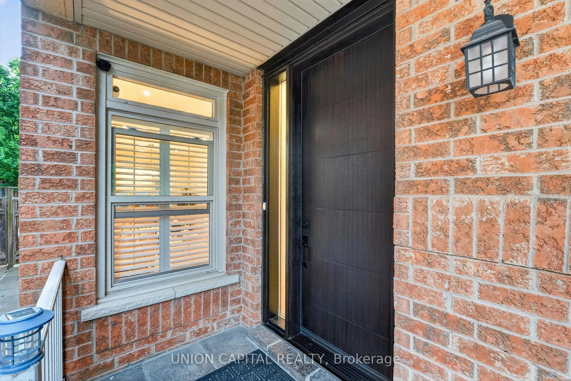 Photo 3 of 9 Ballymore Drive, Aurora, Bayview Wellington — HOMEH