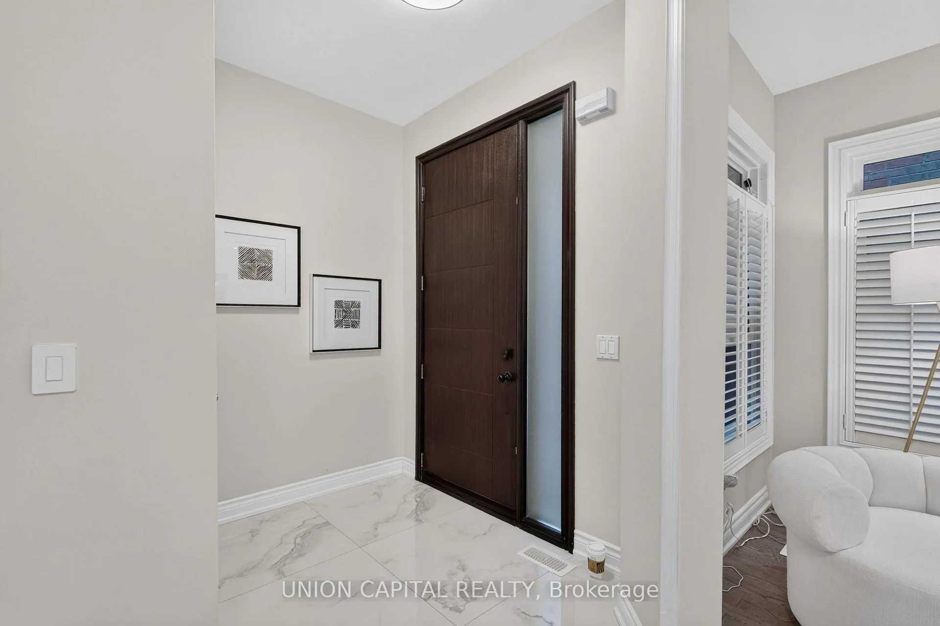 Photo 4 of 9 Ballymore Drive, Aurora, Bayview Wellington — HOMEH
