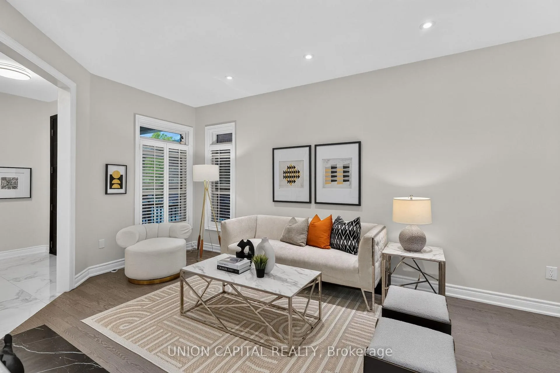 Photo 8 of 9 Ballymore Drive, Aurora, Bayview Wellington — HOMEH