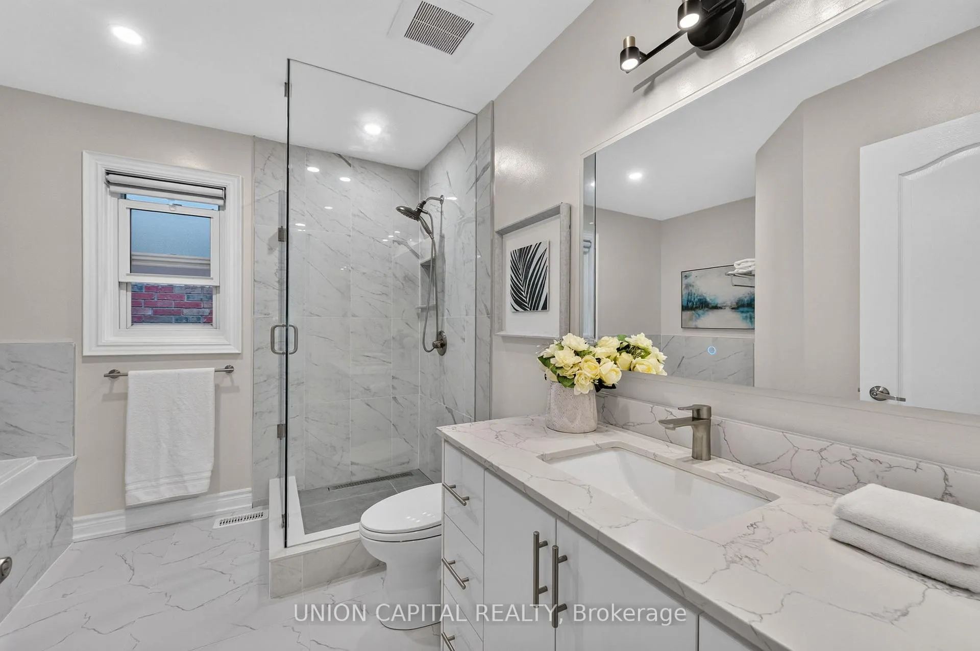 Photo 22 of 9 Ballymore Drive, Aurora, Bayview Wellington — HOMEH