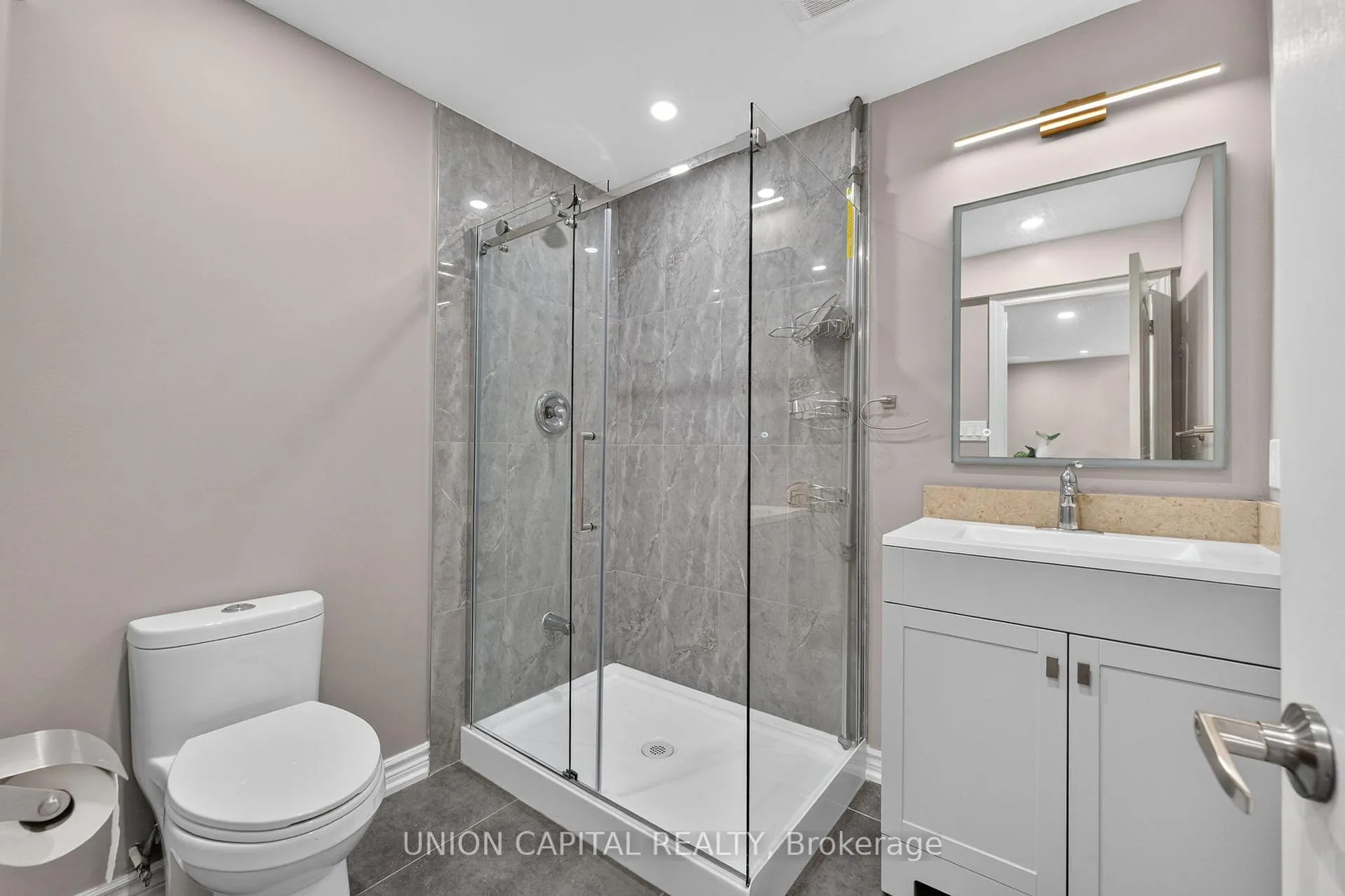 Photo 33 of 9 Ballymore Drive, Aurora, Bayview Wellington — HOMEH