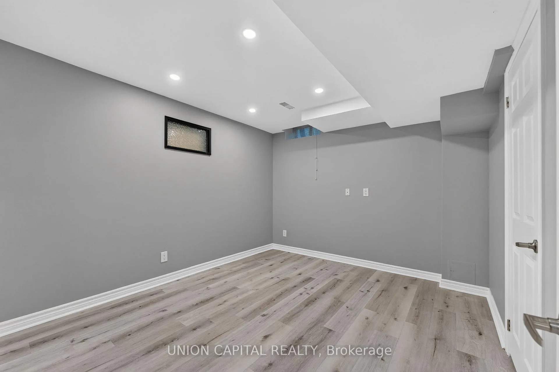 Photo 34 of 9 Ballymore Drive, Aurora, Bayview Wellington — HOMEH
