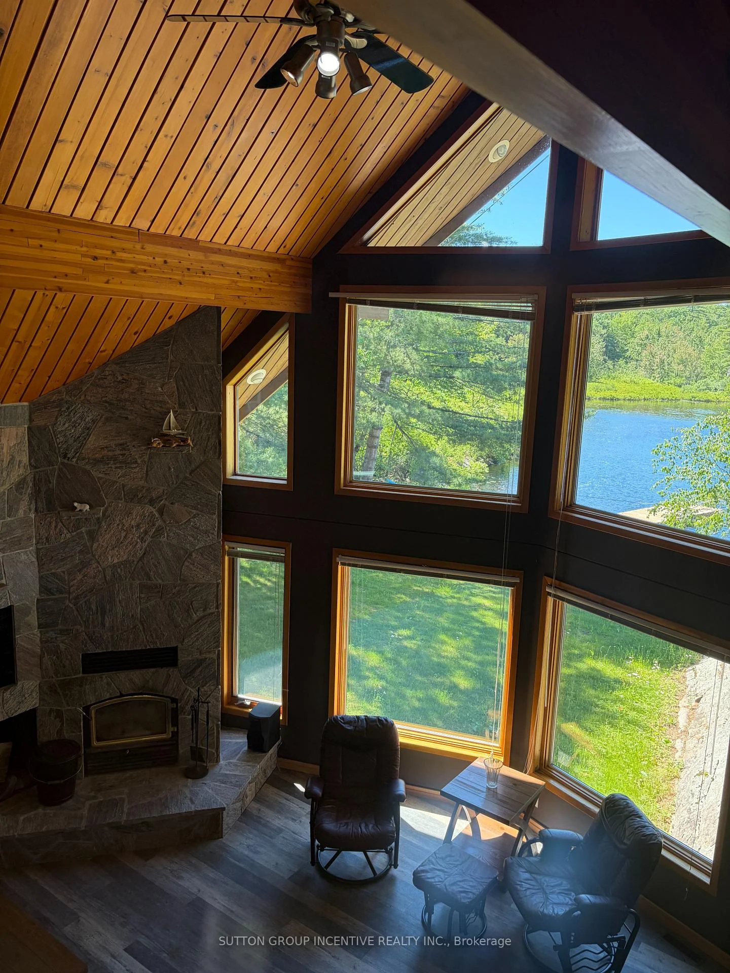 Photo 8 of 229 Haleway A Drive, Gravenhurst, Wood (Gravenhurst) — HOMEH