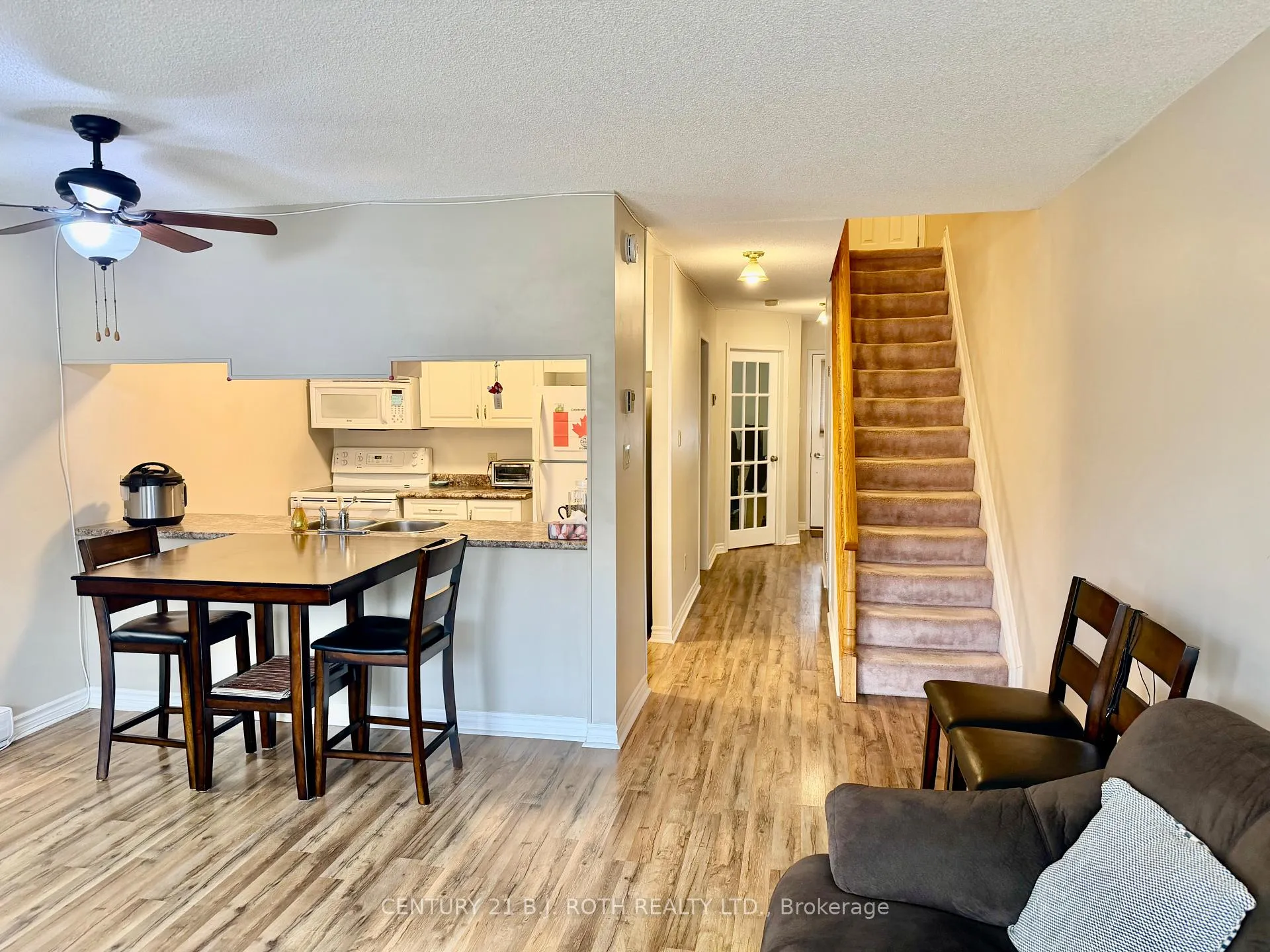 Photo 6 of Unit 16, 51 Laguna Parkway, Ramara, Brechin — HOMEH
