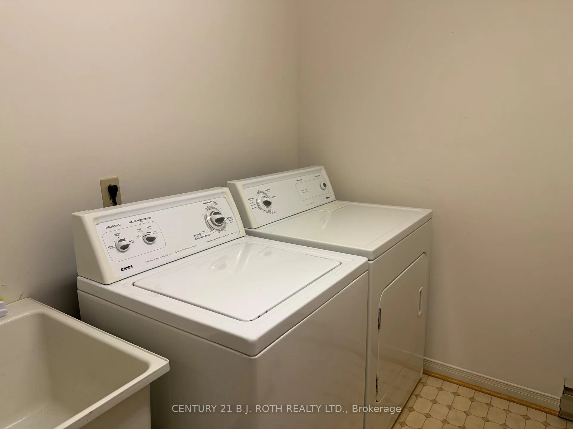 Photo 14 of Unit 16, 51 Laguna Parkway, Ramara, Brechin — HOMEH