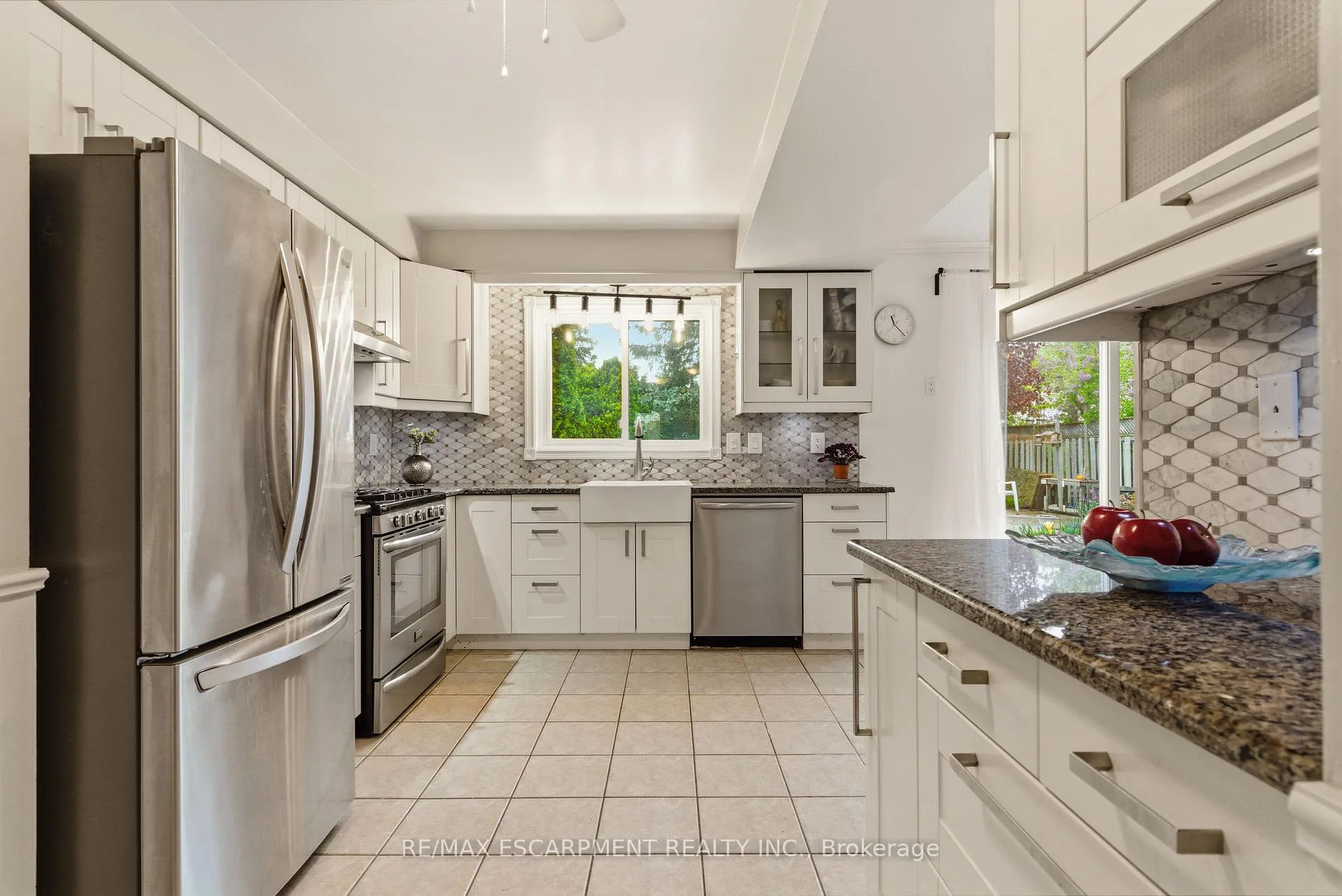 Photo 11 of 17 Piper Place, Haldimand — HOMEH