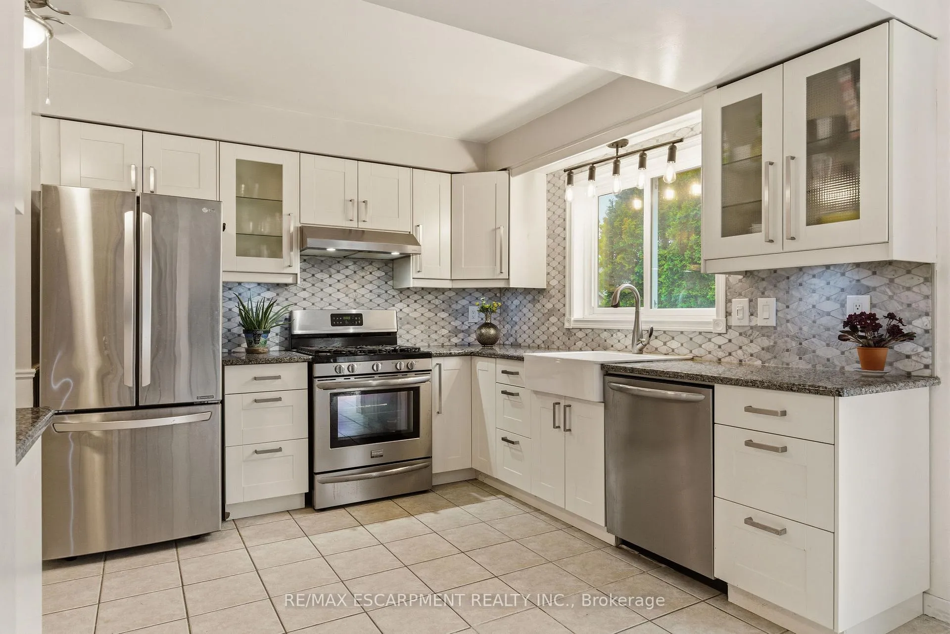 Photo 14 of 17 Piper Place, Haldimand — HOMEH