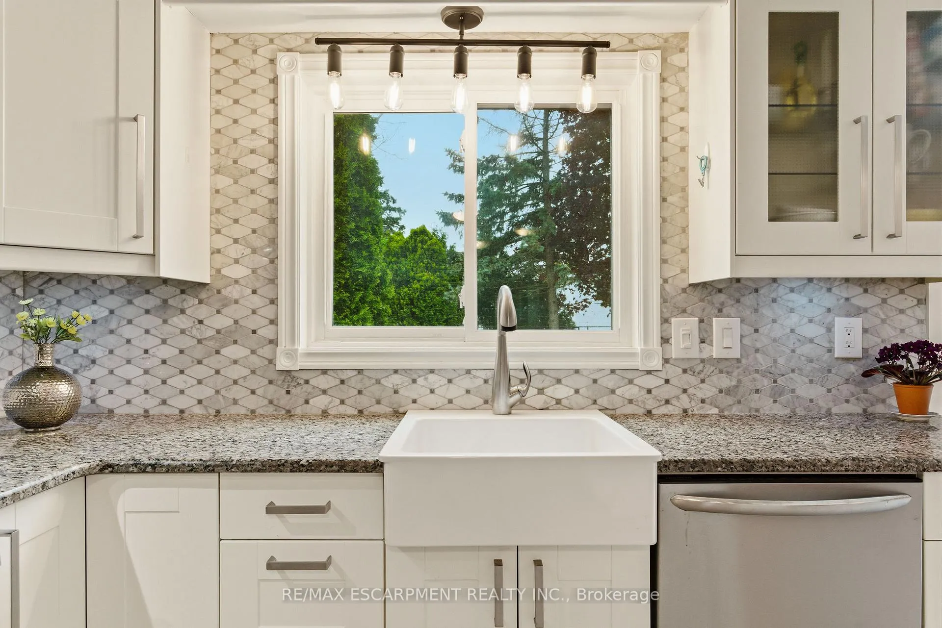 Photo 15 of 17 Piper Place, Haldimand — HOMEH