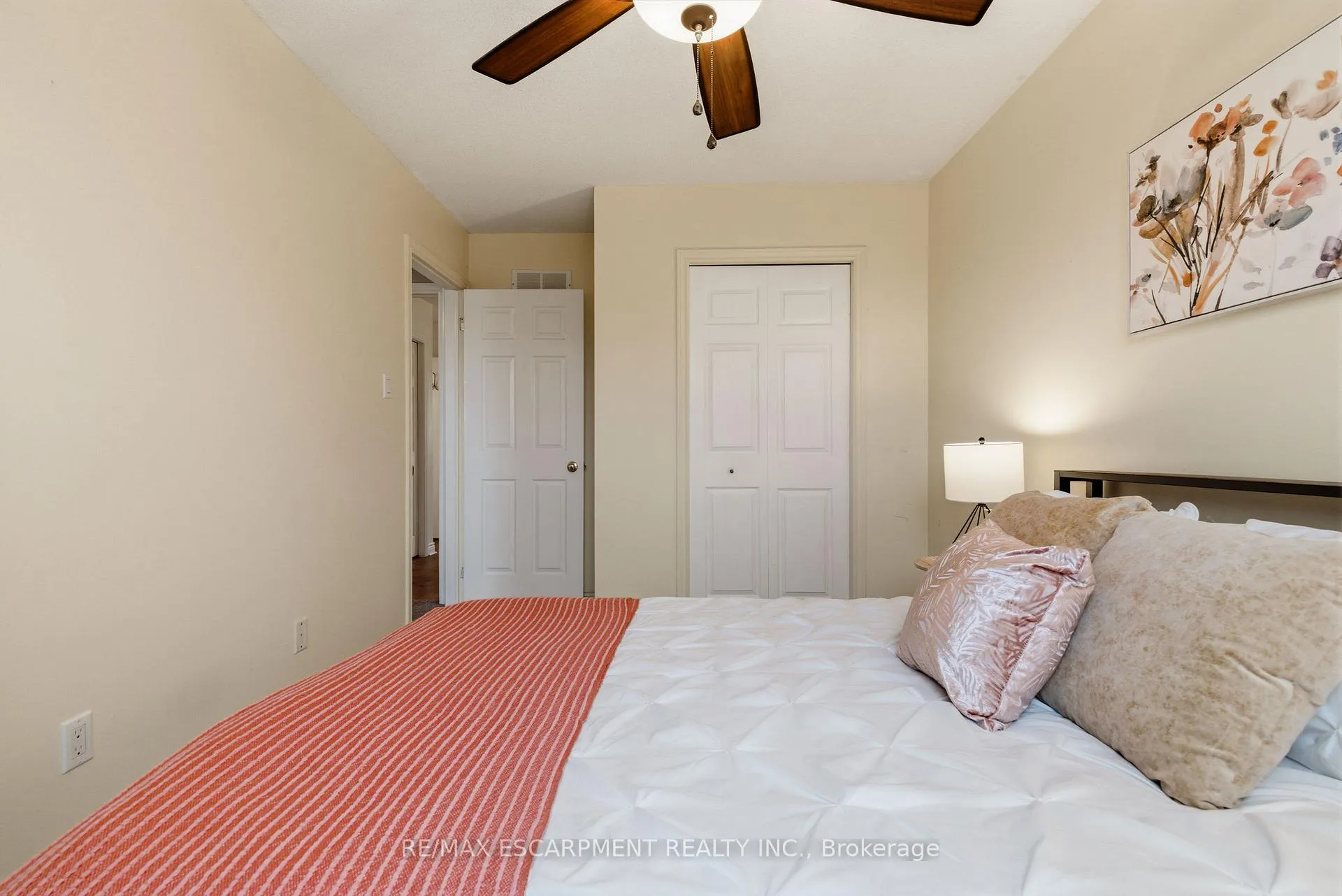 Photo 29 of 17 Piper Place, Haldimand — HOMEH