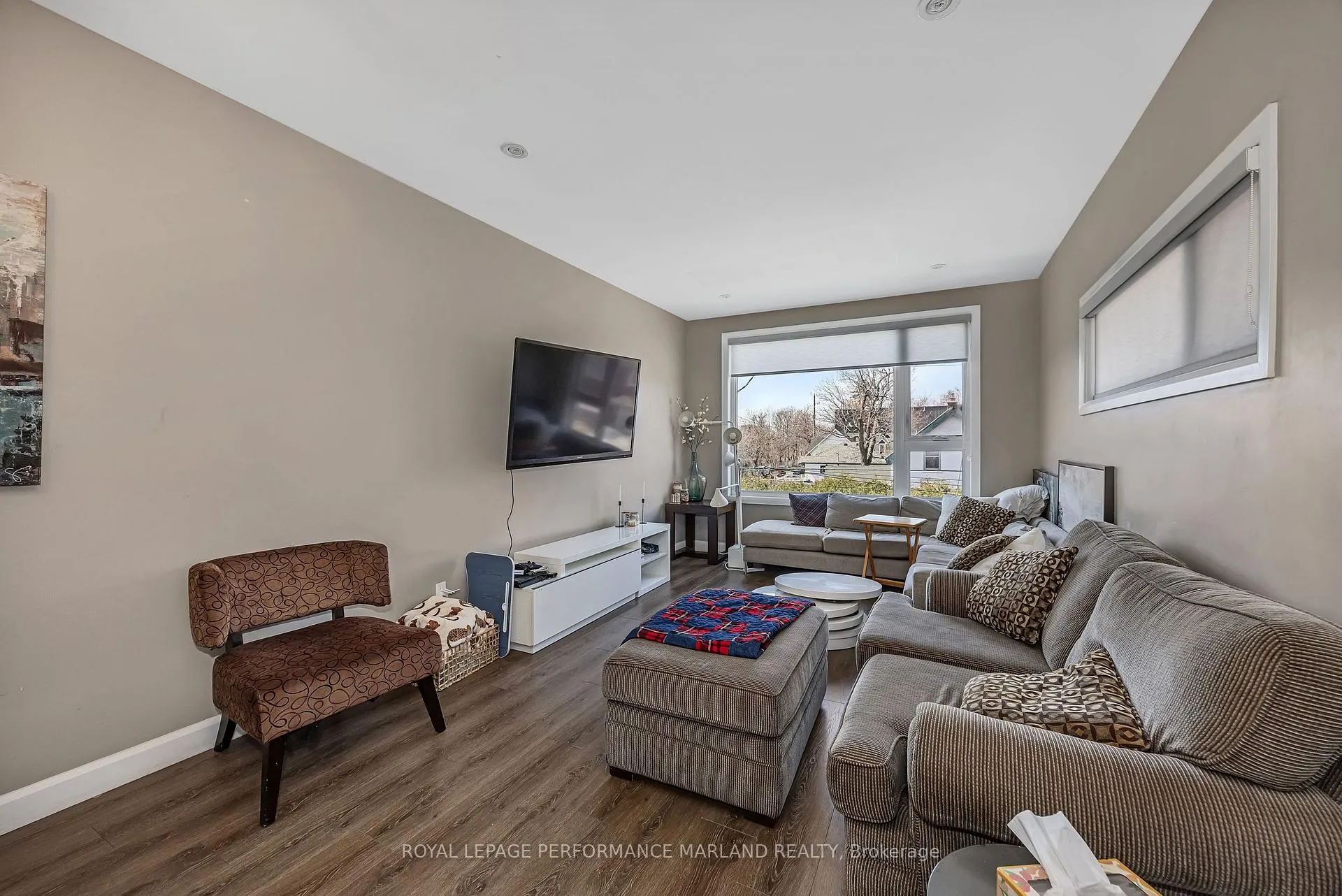 Photo 8 of 99A & 99B Concord Street N, Ottawa, Ottawa East — HOMEH