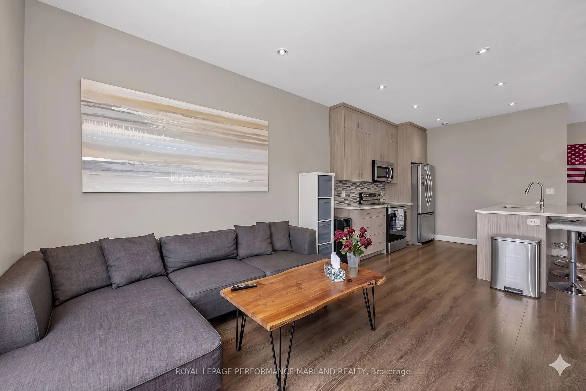 Photo 17 of 99A & 99B Concord Street N, Ottawa, Ottawa East — HOMEH