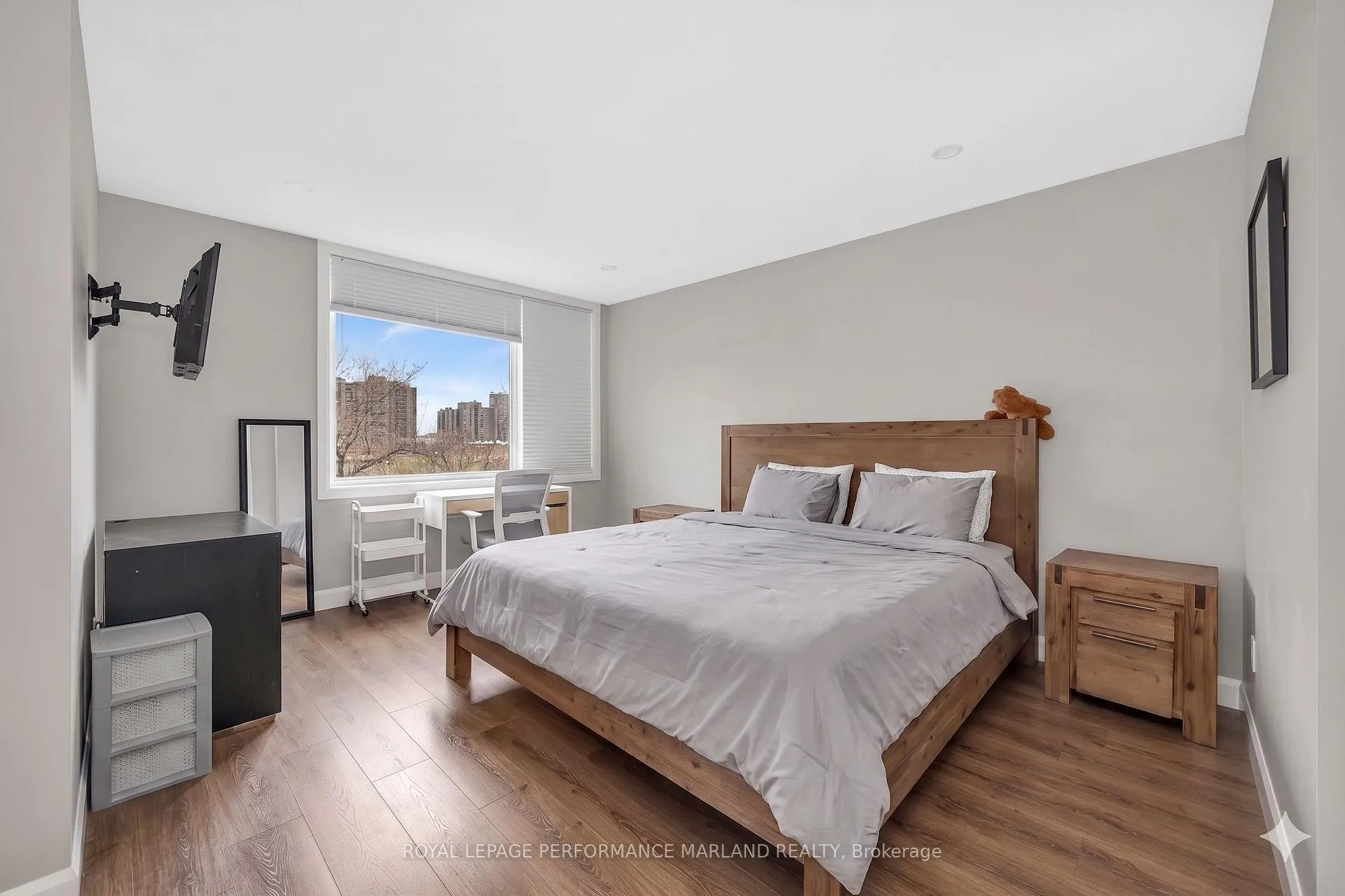 Photo 18 of 99A & 99B Concord Street N, Ottawa, Ottawa East — HOMEH