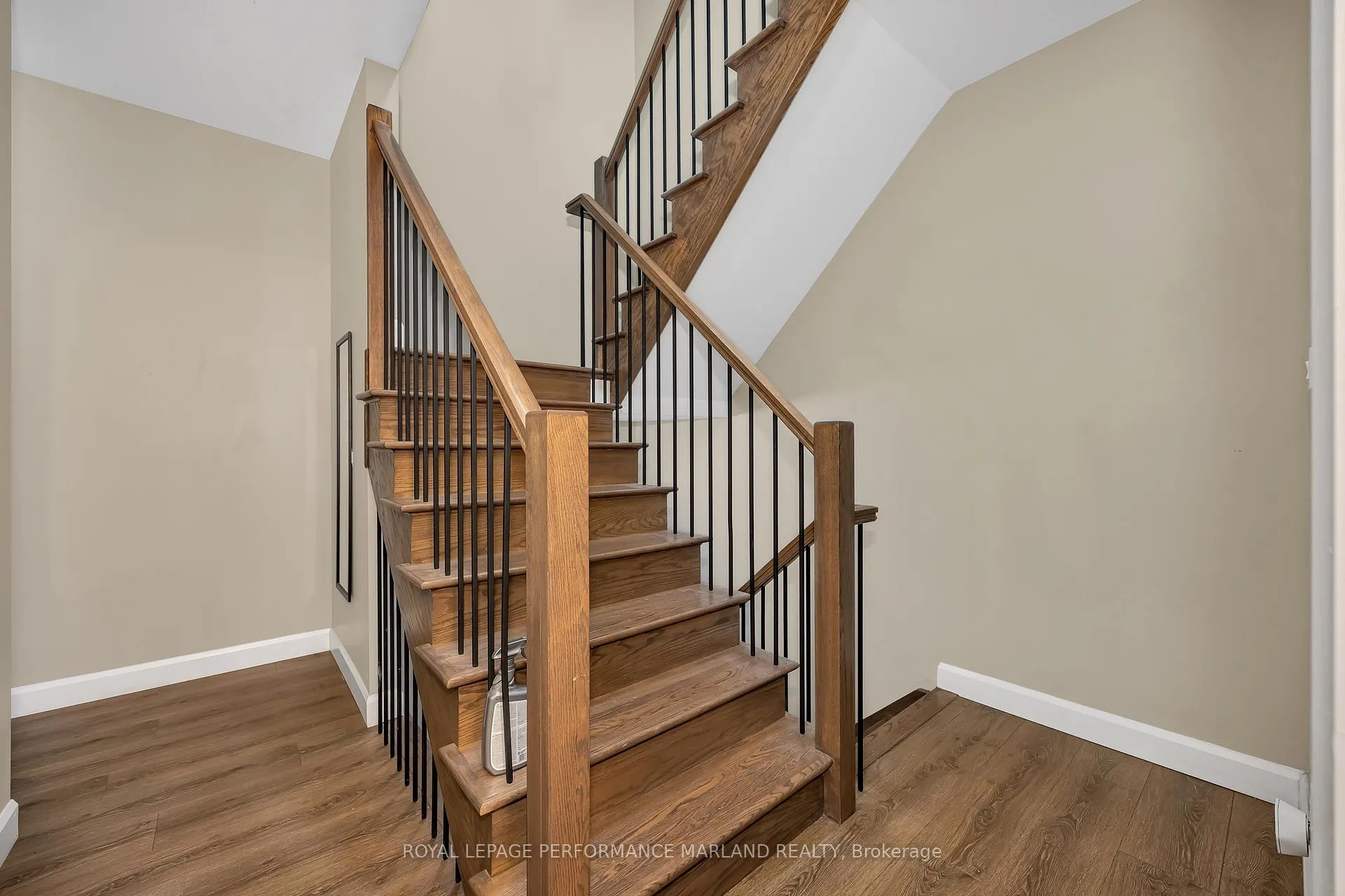Photo 23 of 99A & 99B Concord Street N, Ottawa, Ottawa East — HOMEH