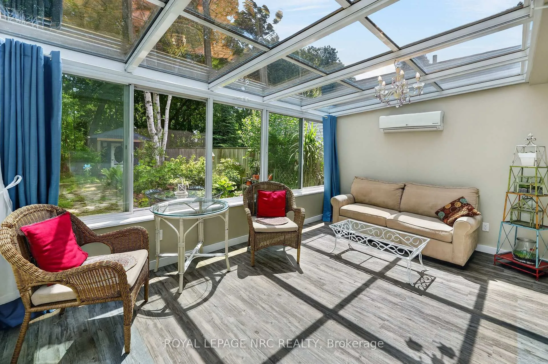 Photo 16 of 80 Newport Street, St. Catharines, Port Weller — HOMEH