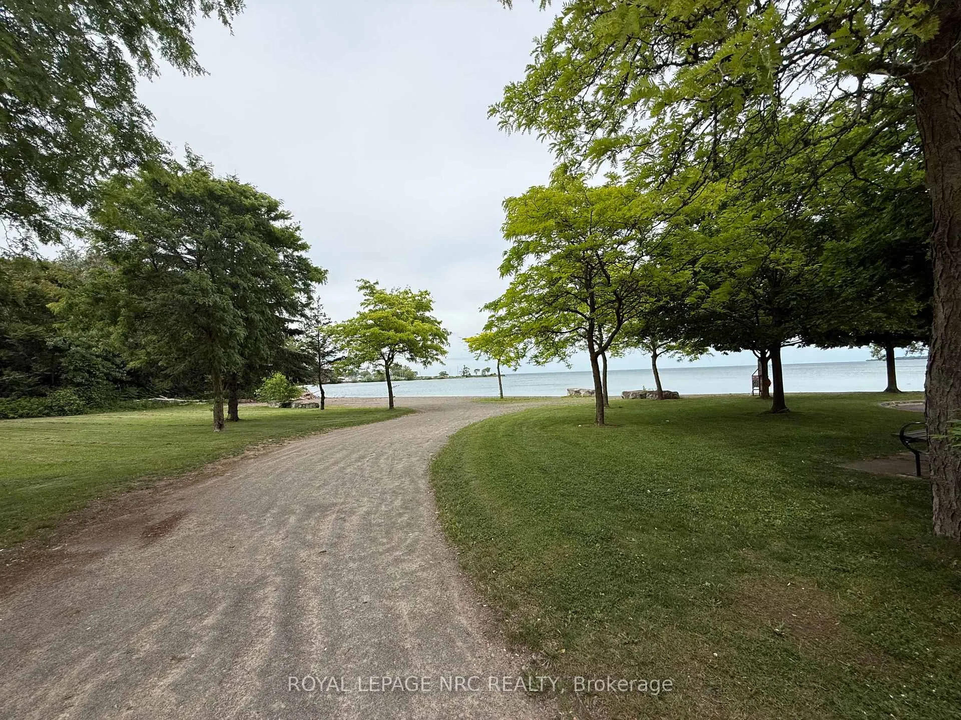 Photo 41 of 80 Newport Street, St. Catharines, Port Weller — HOMEH