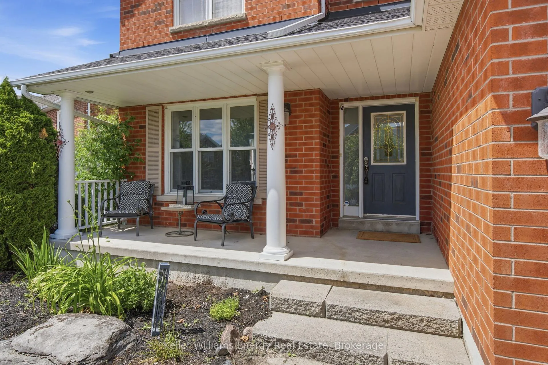 Photo 3 of 32 Sagewood Avenue, Clarington, Courtice — HOMEH