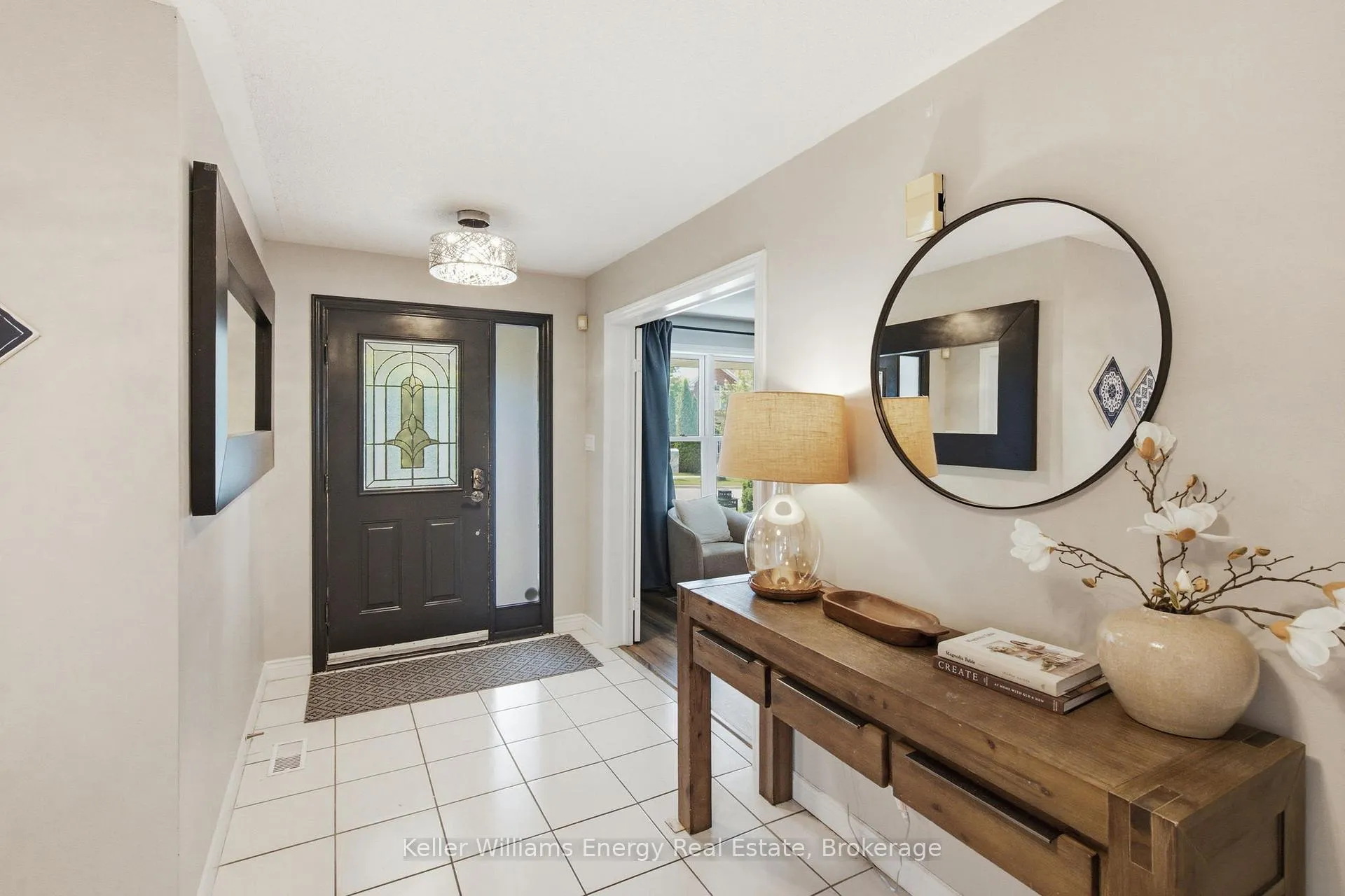 Photo 4 of 32 Sagewood Avenue, Clarington, Courtice — HOMEH