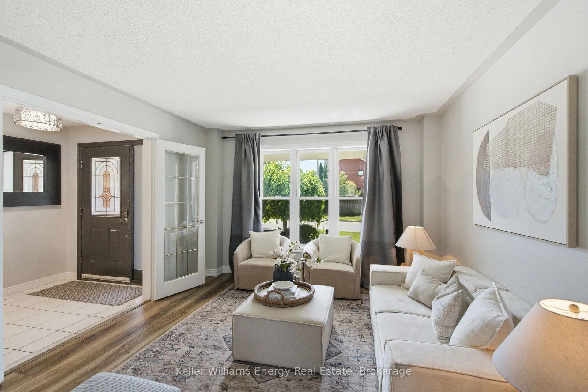 Photo 5 of 32 Sagewood Avenue, Clarington, Courtice — HOMEH