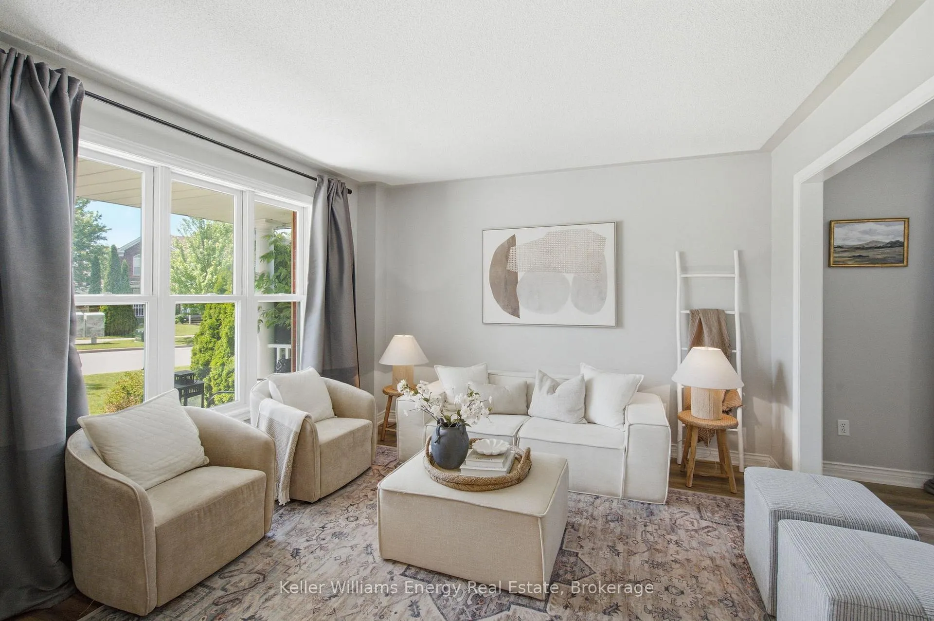 Photo 6 of 32 Sagewood Avenue, Clarington, Courtice — HOMEH