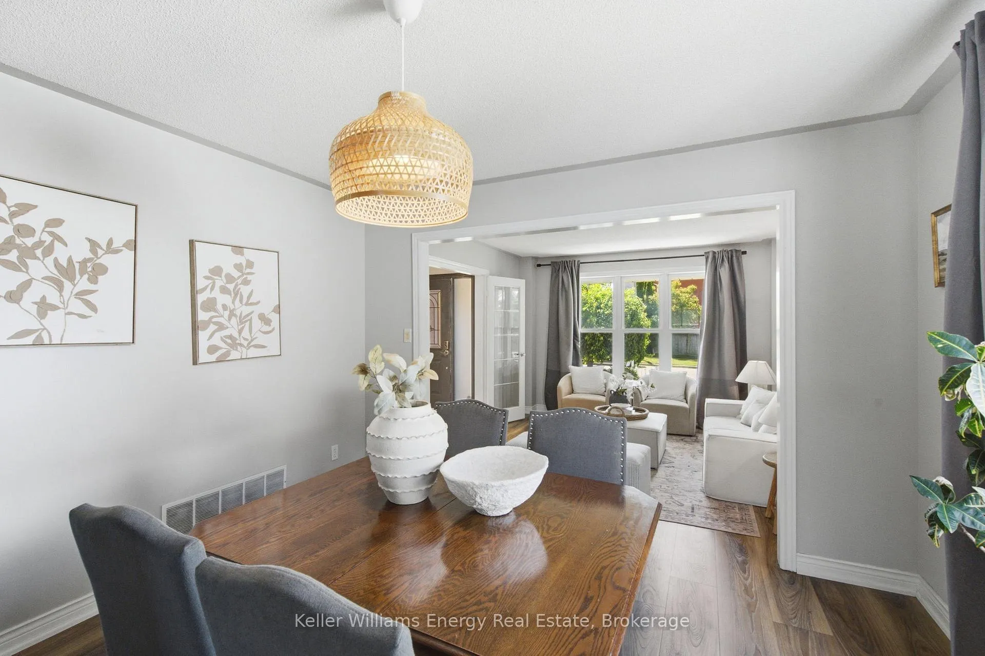 Photo 8 of 32 Sagewood Avenue, Clarington, Courtice — HOMEH