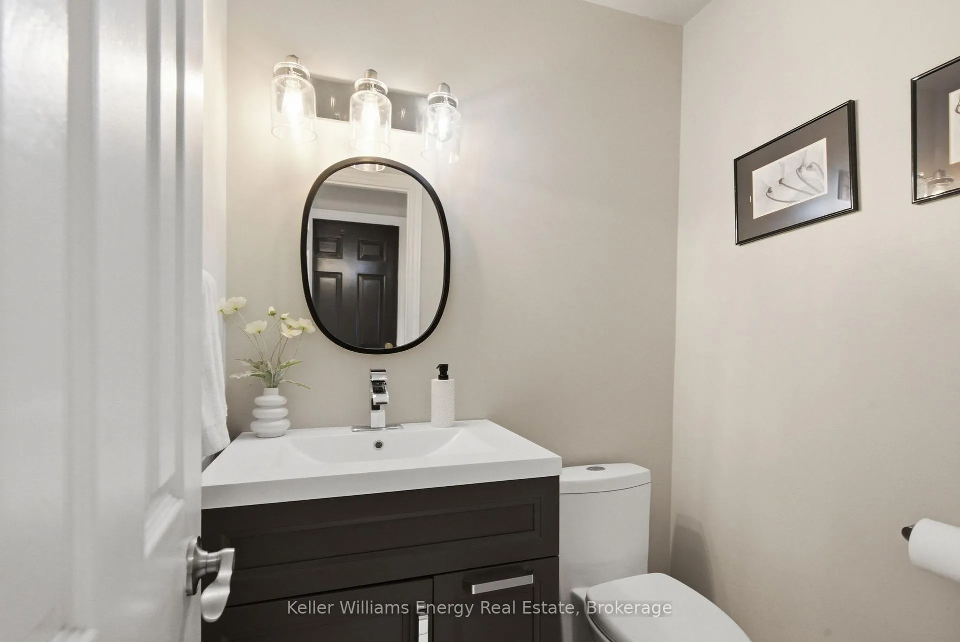 Photo 23 of 32 Sagewood Avenue, Clarington, Courtice — HOMEH