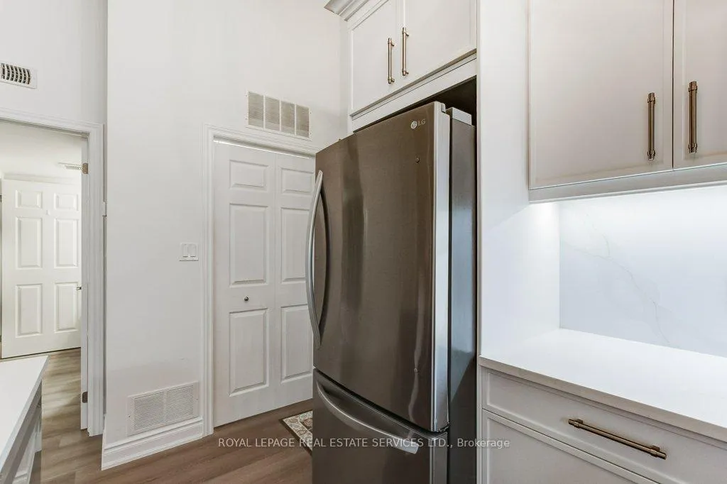 Photo 13 of Unit 409, 1483 Maple Avenue, Milton, Dempsey — HOMEH