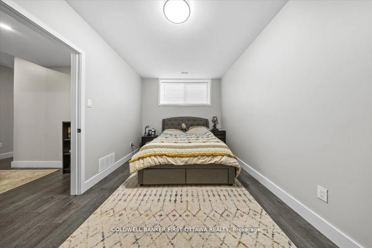Photo 18 of Unit A & B, 25 Pennard Way, Ottawa, Hunt Club Park/Greenboro — HOMEH