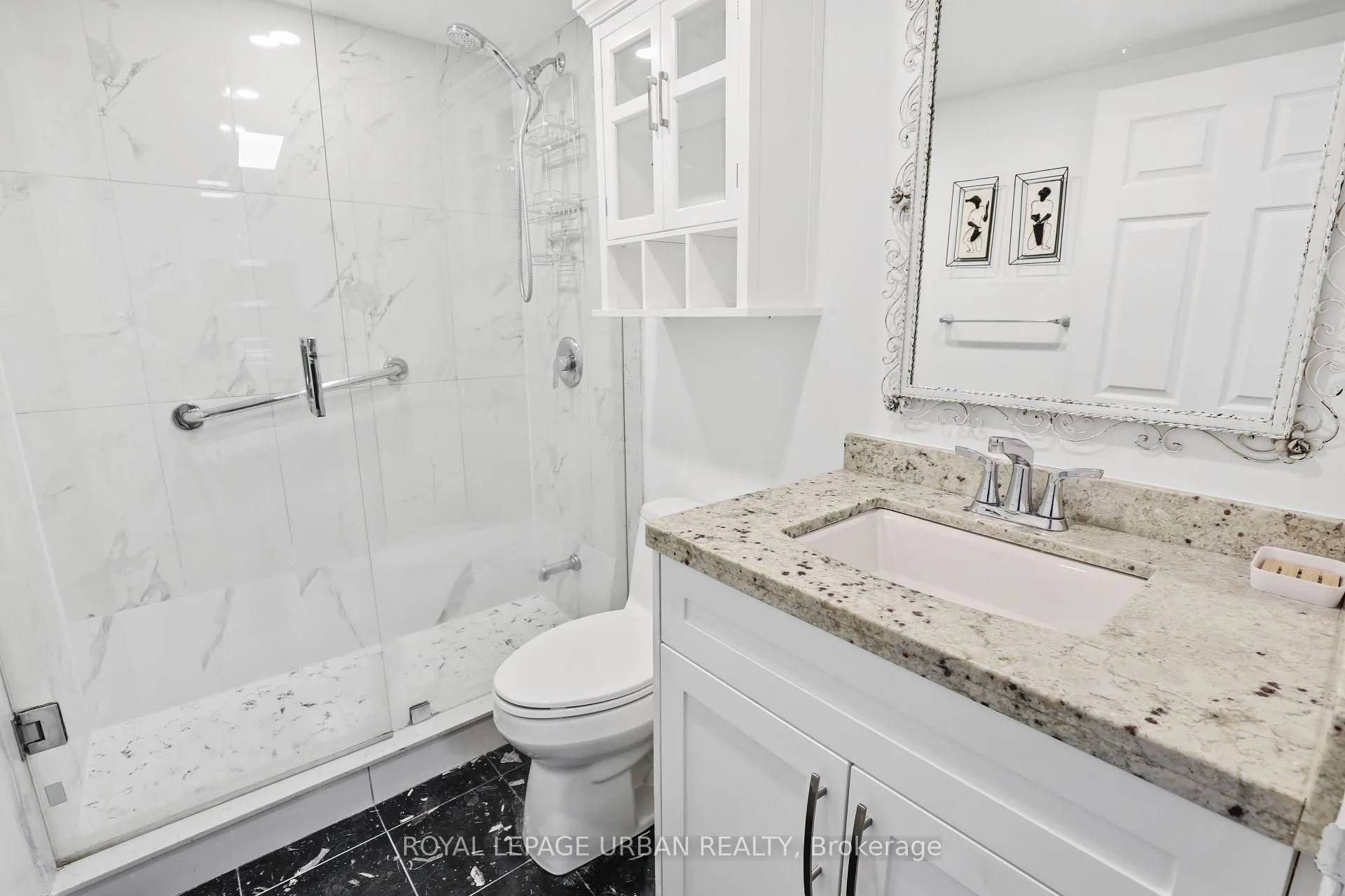 Photo 6 of Unit 506, 43 Eglinton Avenue E, Toronto, Mount Pleasant West — HOMEH