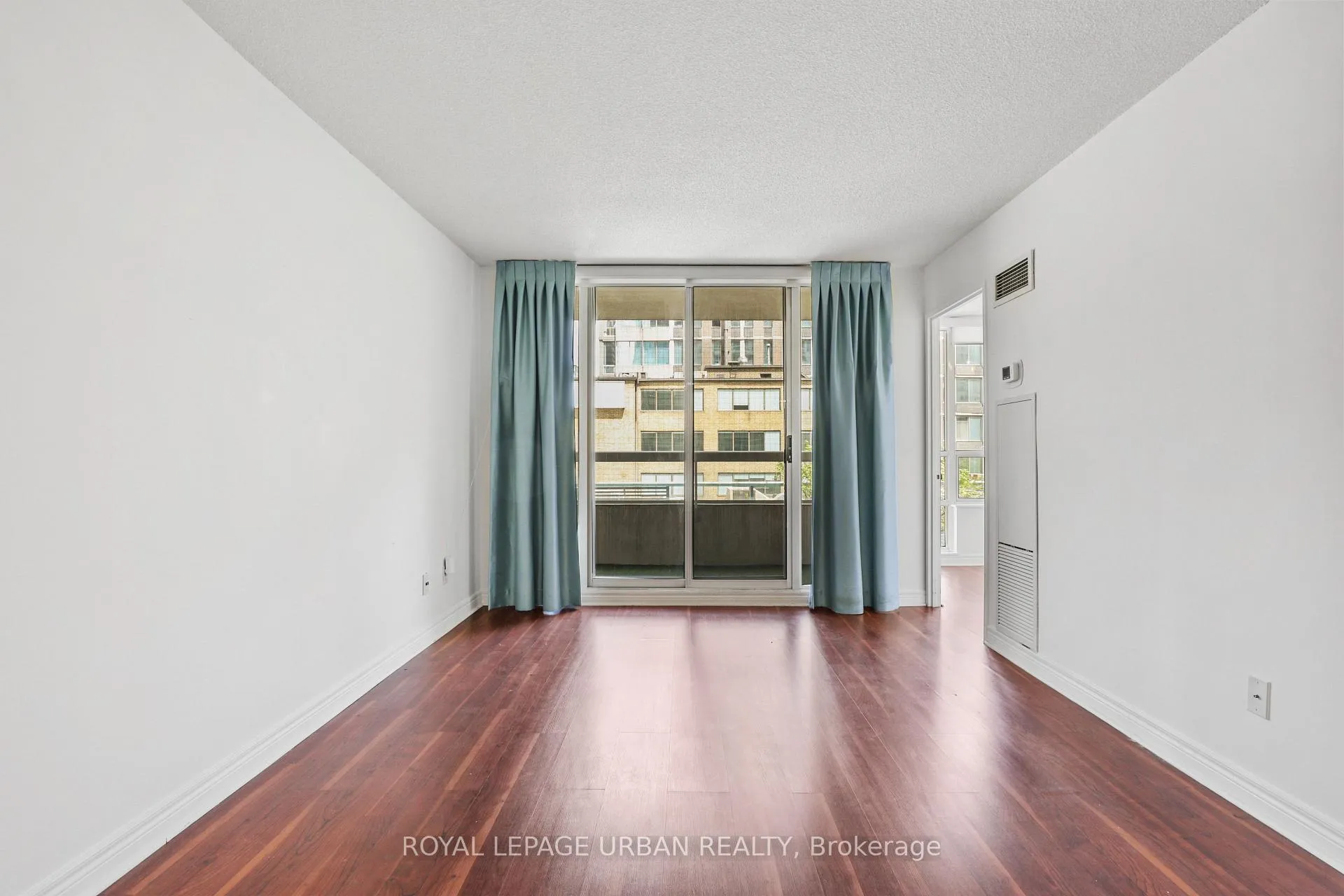 Photo 16 of Unit 506, 43 Eglinton Avenue E, Toronto, Mount Pleasant West — HOMEH