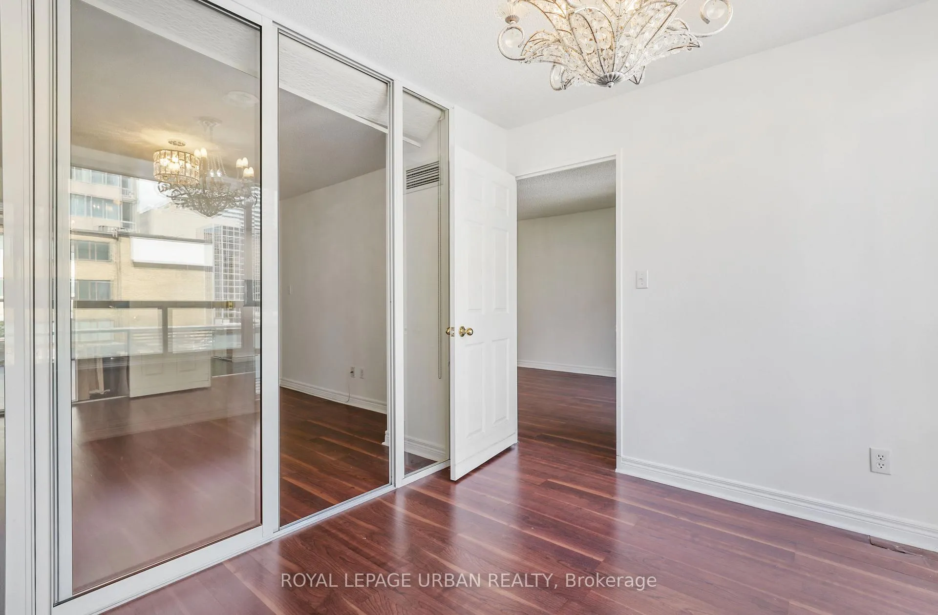 Photo 23 of Unit 506, 43 Eglinton Avenue E, Toronto, Mount Pleasant West — HOMEH