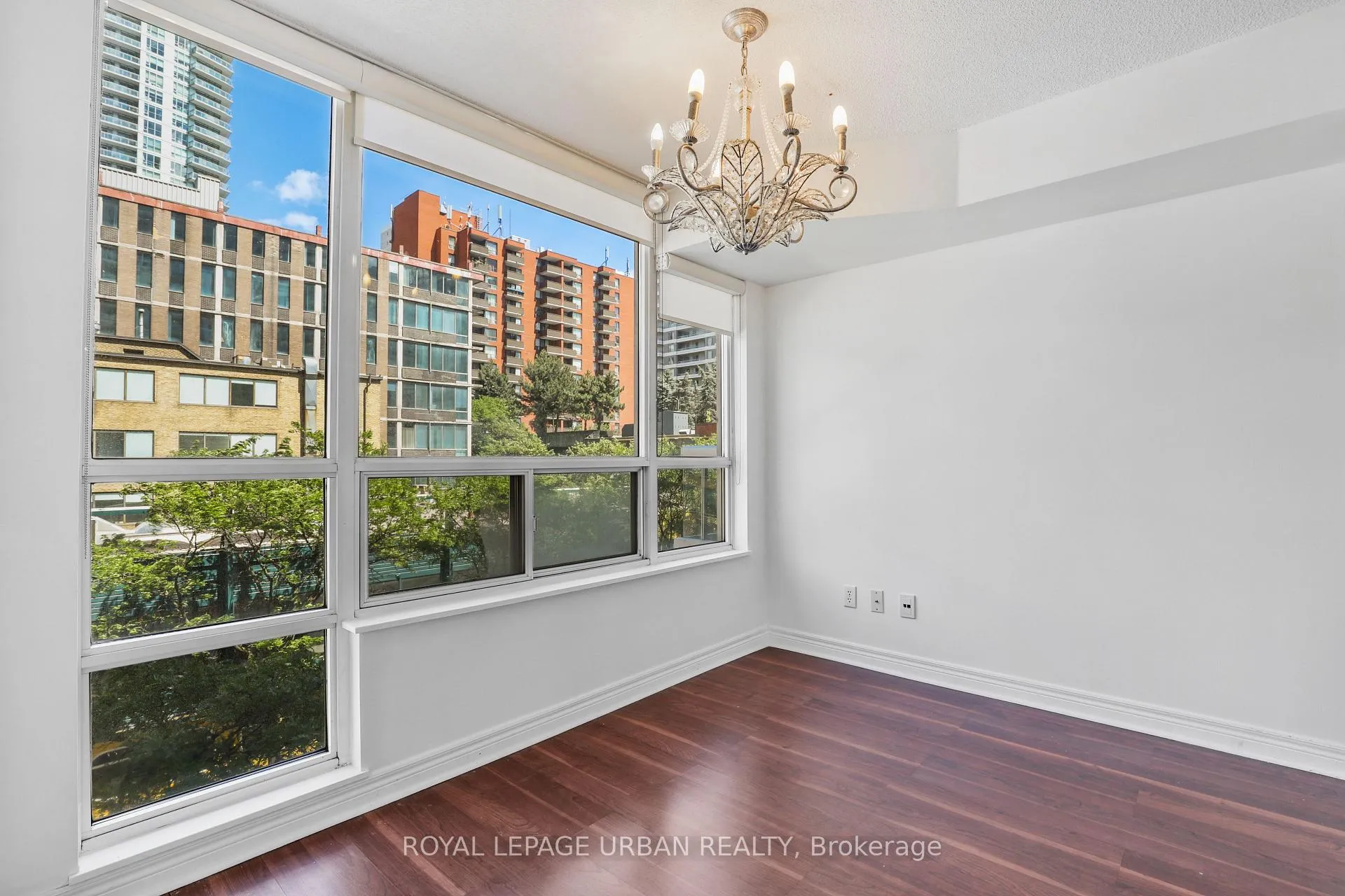 Photo 25 of Unit 506, 43 Eglinton Avenue E, Toronto, Mount Pleasant West — HOMEH
