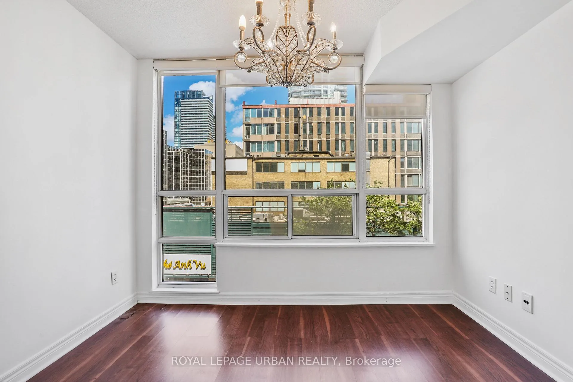 Photo 26 of Unit 506, 43 Eglinton Avenue E, Toronto, Mount Pleasant West — HOMEH
