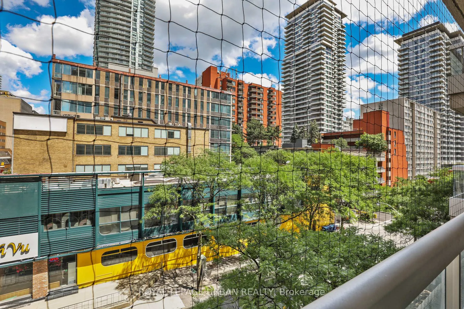 Photo 33 of Unit 506, 43 Eglinton Avenue E, Toronto, Mount Pleasant West — HOMEH