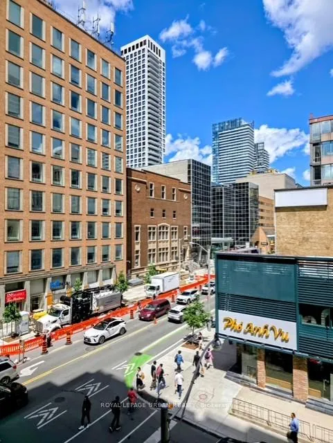 Photo 34 of Unit 506, 43 Eglinton Avenue E, Toronto, Mount Pleasant West — HOMEH