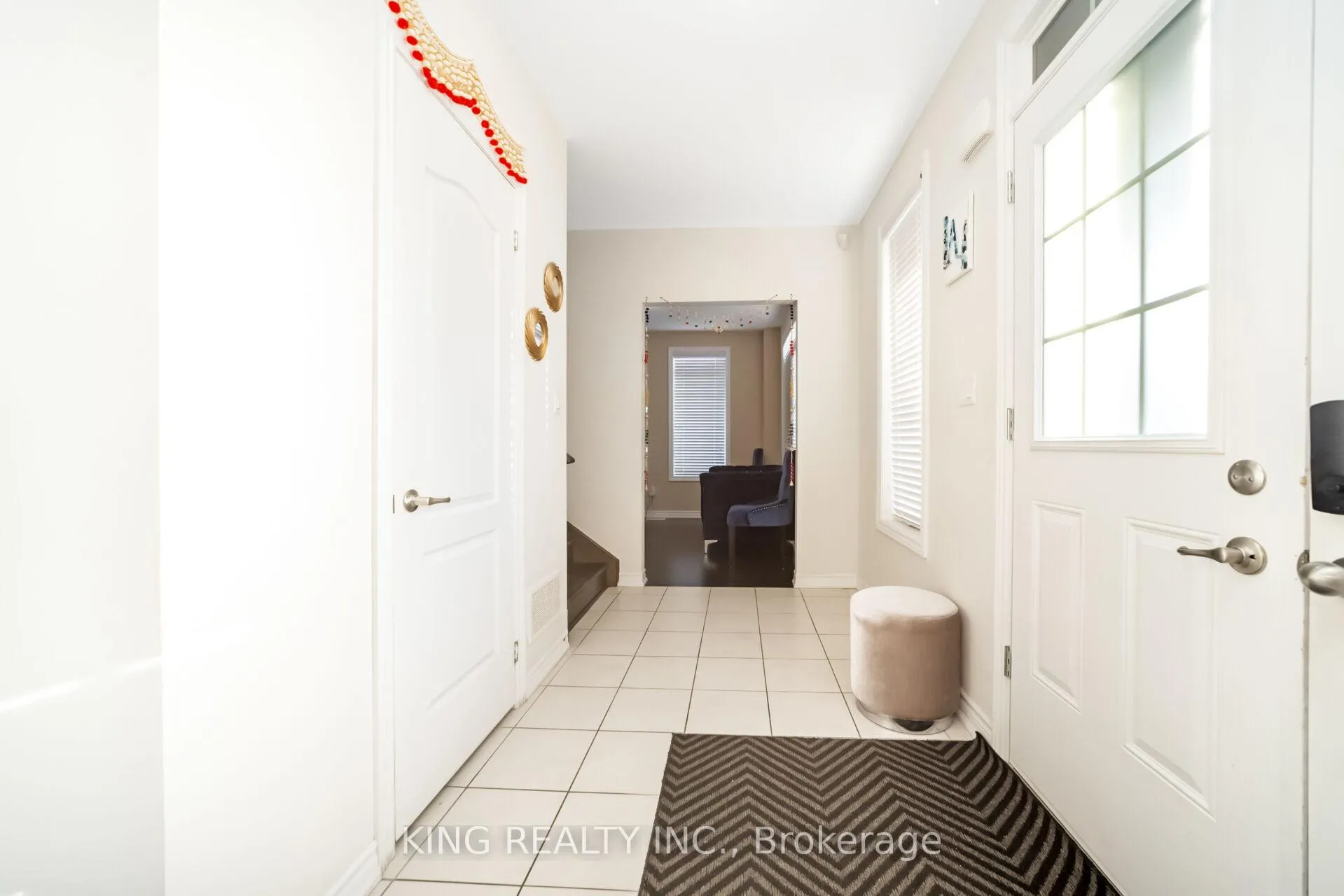 Photo 5 of 5 Loomis Road, Brampton, Northwest Brampton — HOMEH