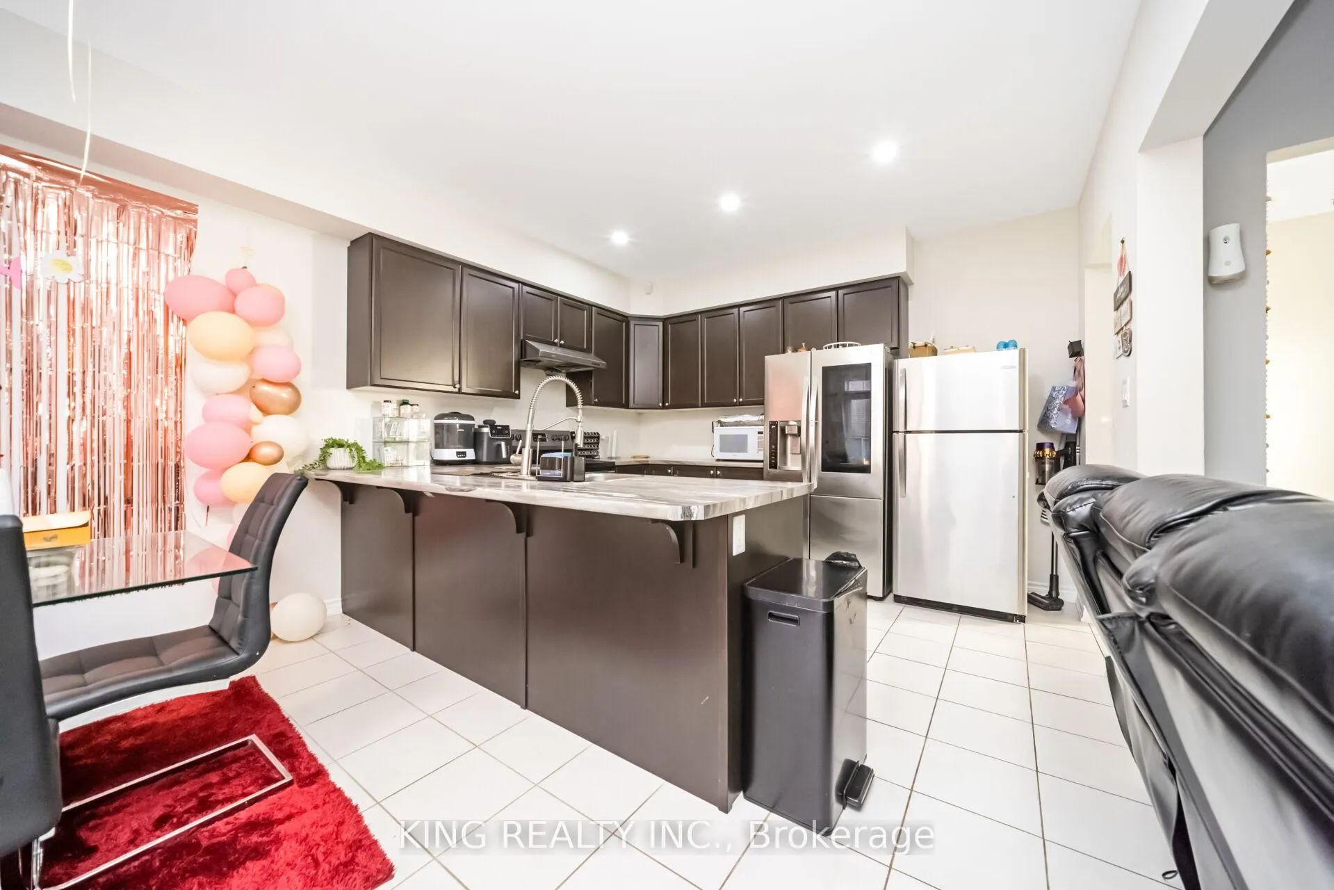 Photo 14 of 5 Loomis Road, Brampton, Northwest Brampton — HOMEH