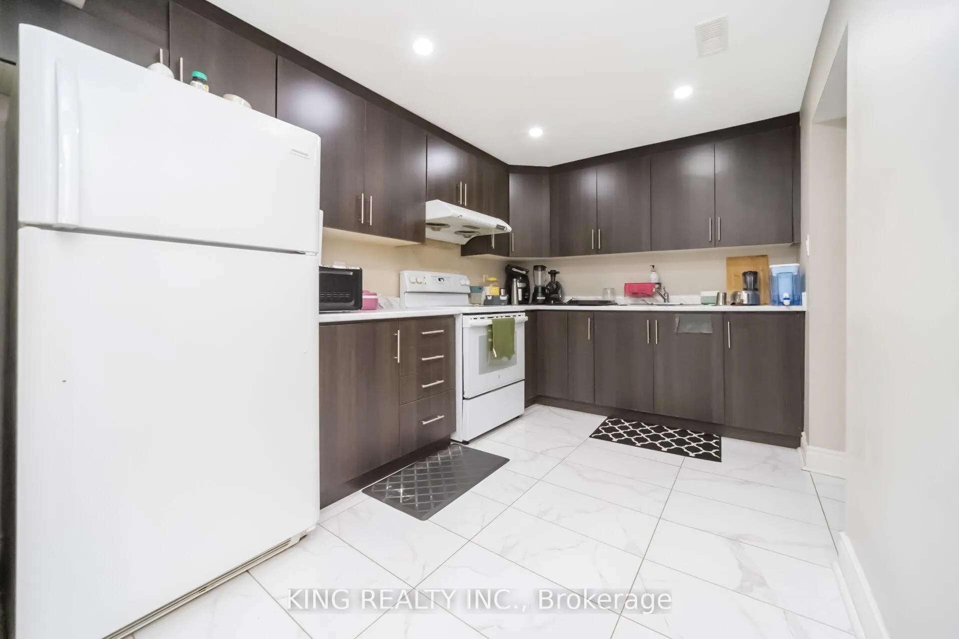 Photo 38 of 5 Loomis Road, Brampton, Northwest Brampton — HOMEH