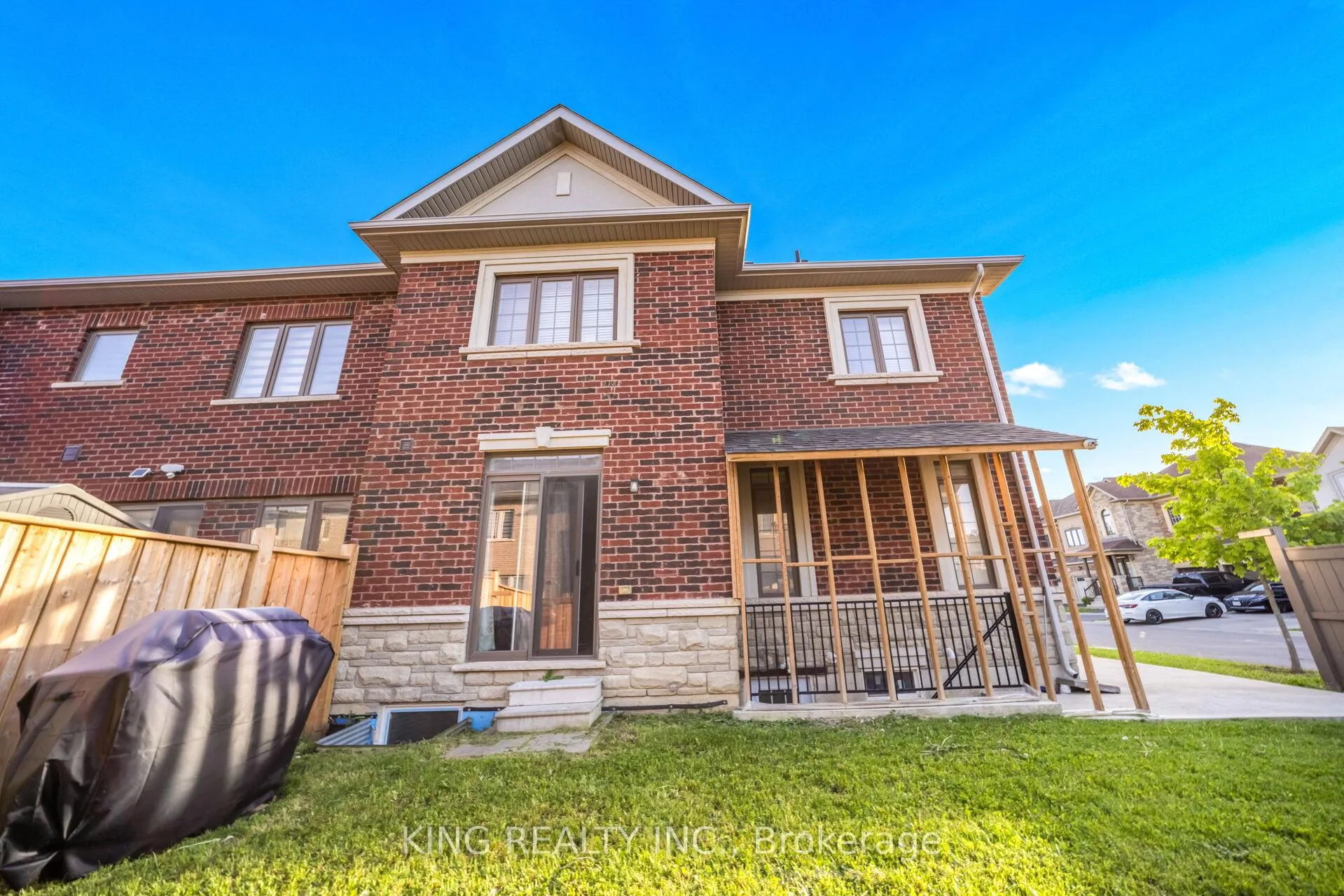 Photo 45 of 5 Loomis Road, Brampton, Northwest Brampton — HOMEH