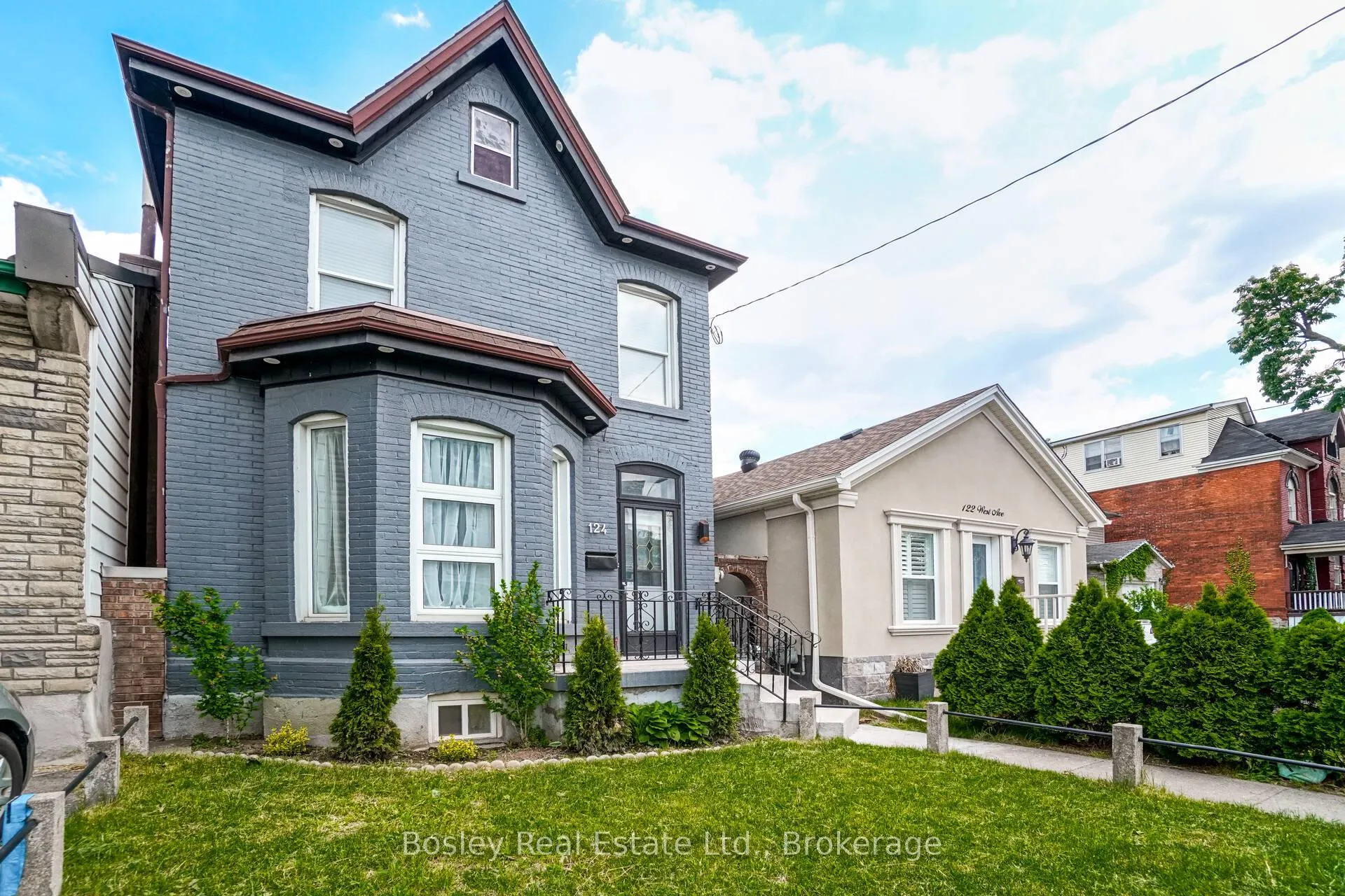 Photo 1 of 124 West Avenue N, Hamilton, Landsdale — HOMEH