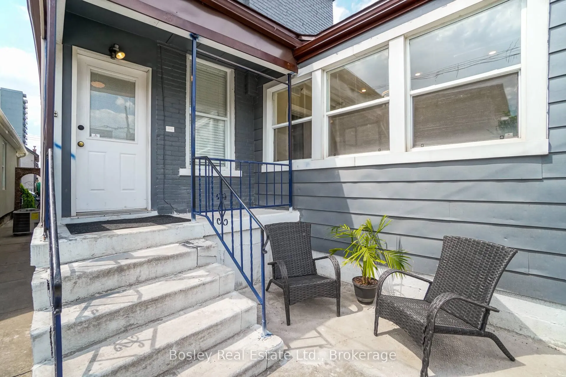 Photo 33 of 124 West Avenue N, Hamilton, Landsdale — HOMEH