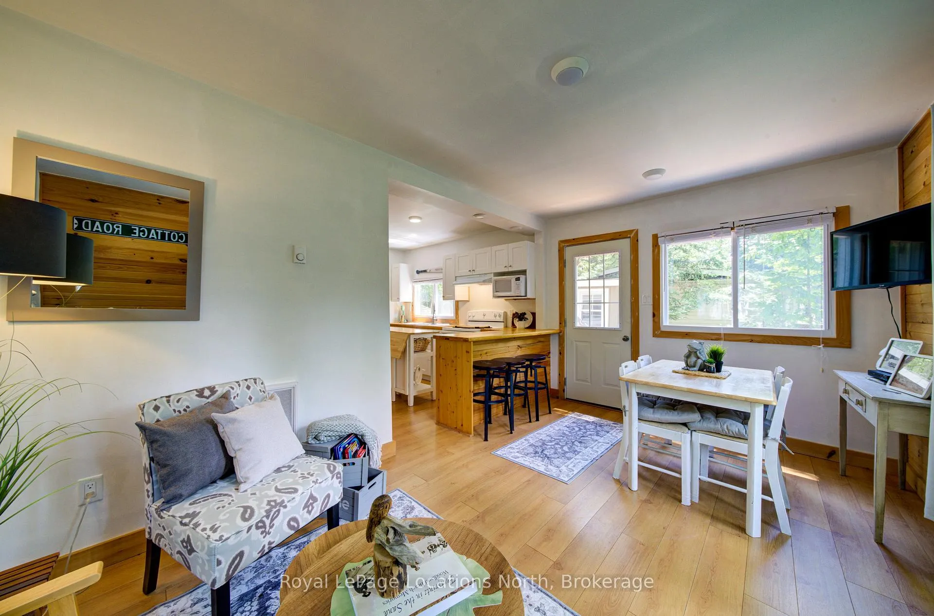 Photo 7 of 1955 Tiny Beaches Road S, Tiny, Rural Tiny — HOMEH